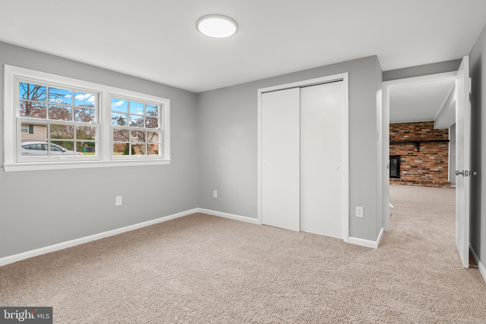 HILLMEADE MANOR - Residential