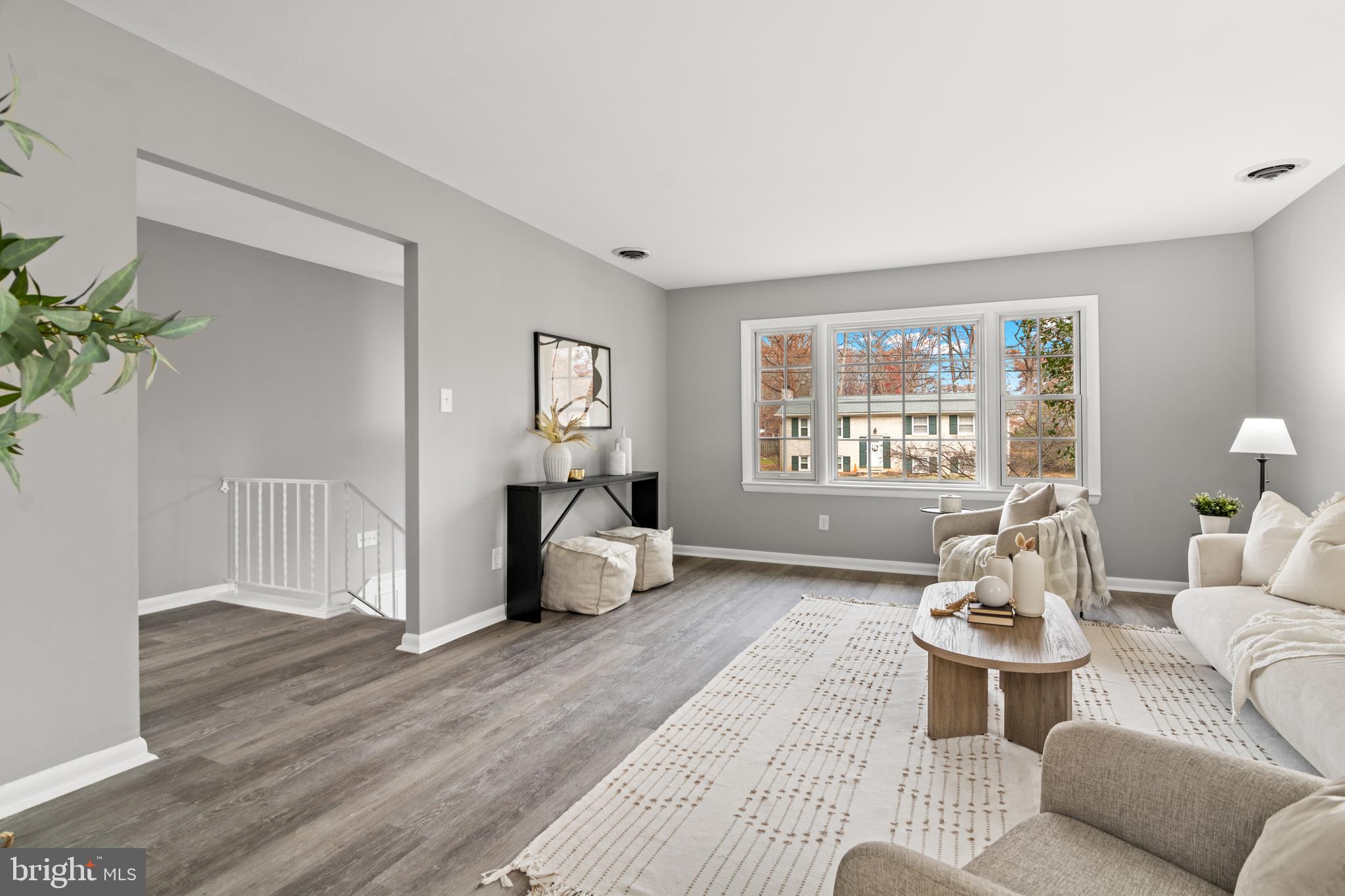 HILLMEADE MANOR - Residential