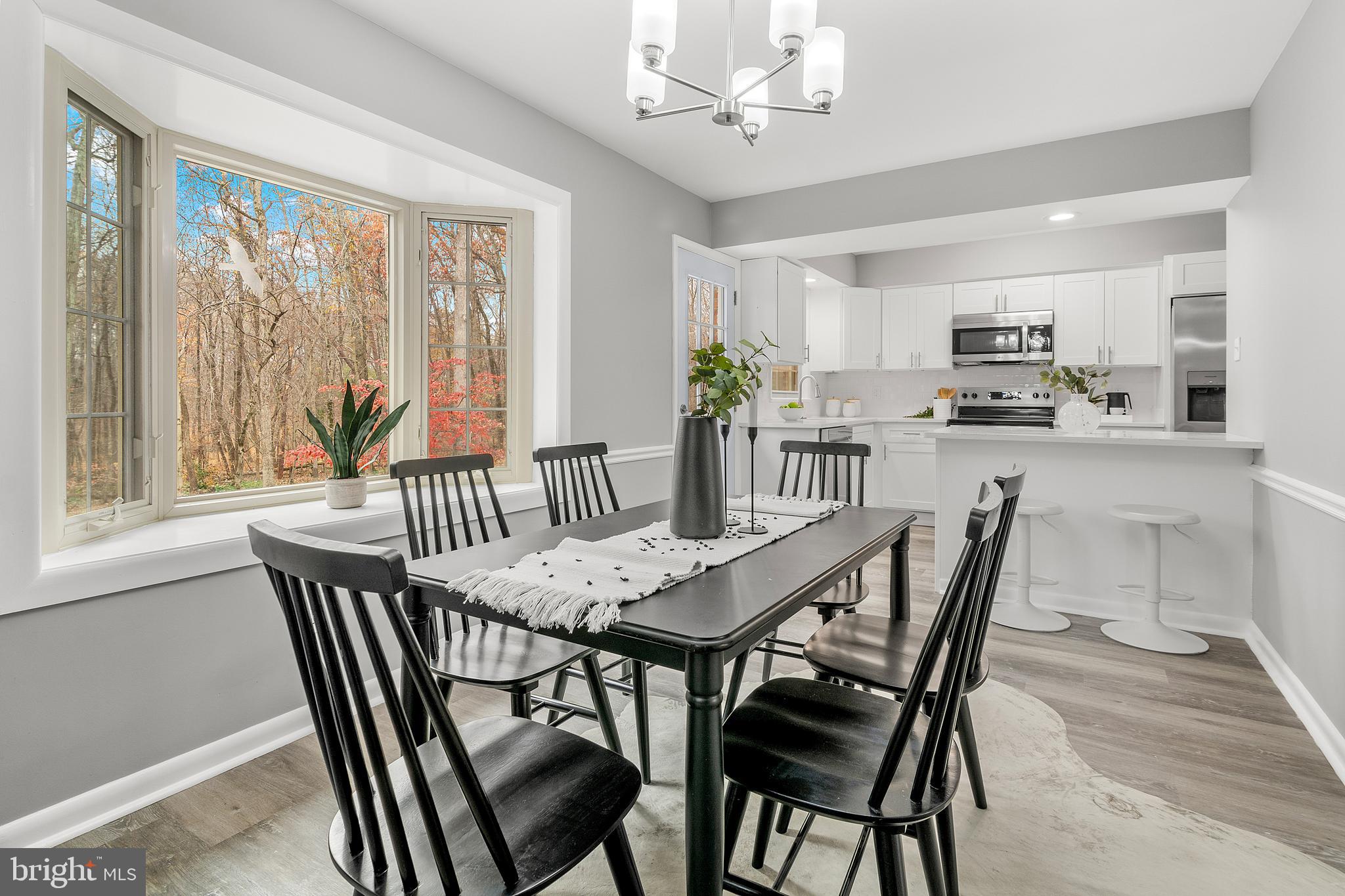 HILLMEADE MANOR - Residential