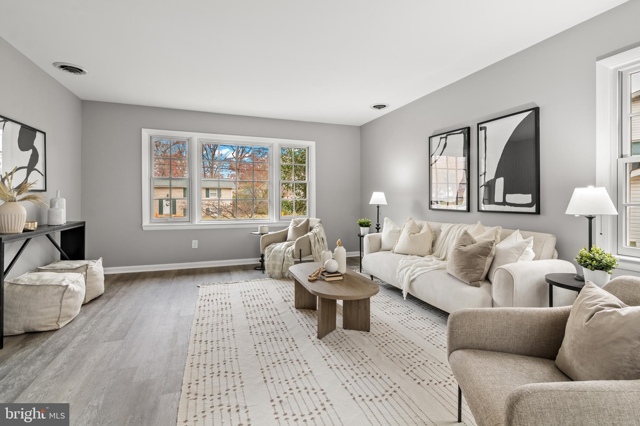 HILLMEADE MANOR - Residential