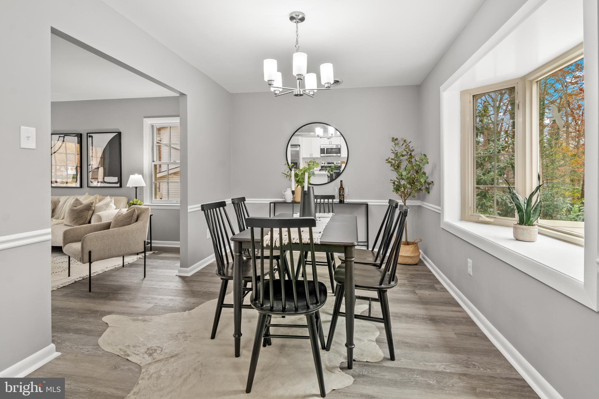 HILLMEADE MANOR - Residential