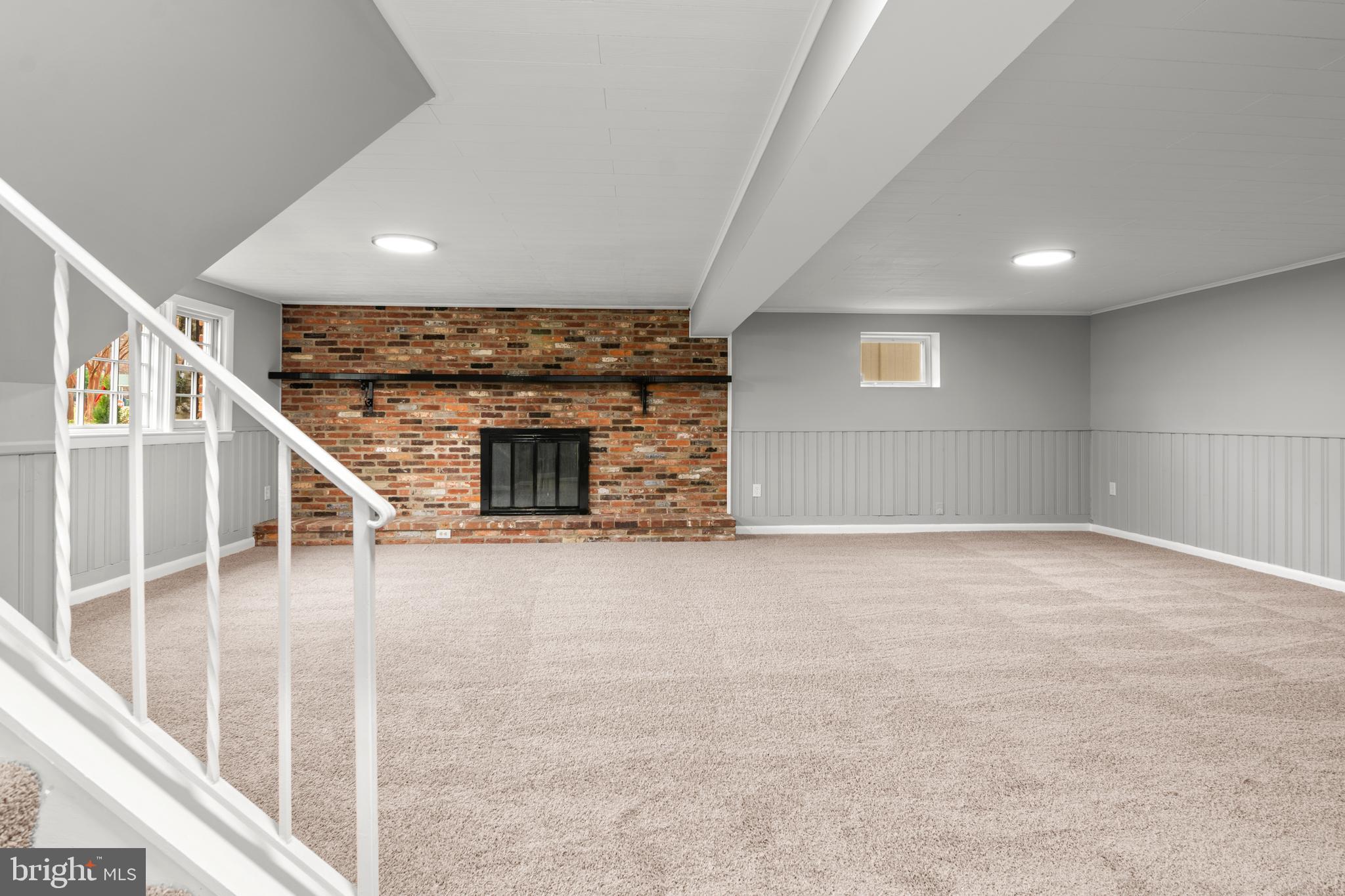 HILLMEADE MANOR - Residential