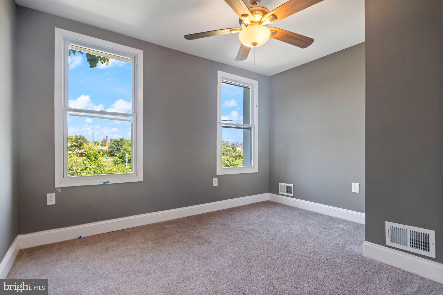 CLIFTON PARK - Residential