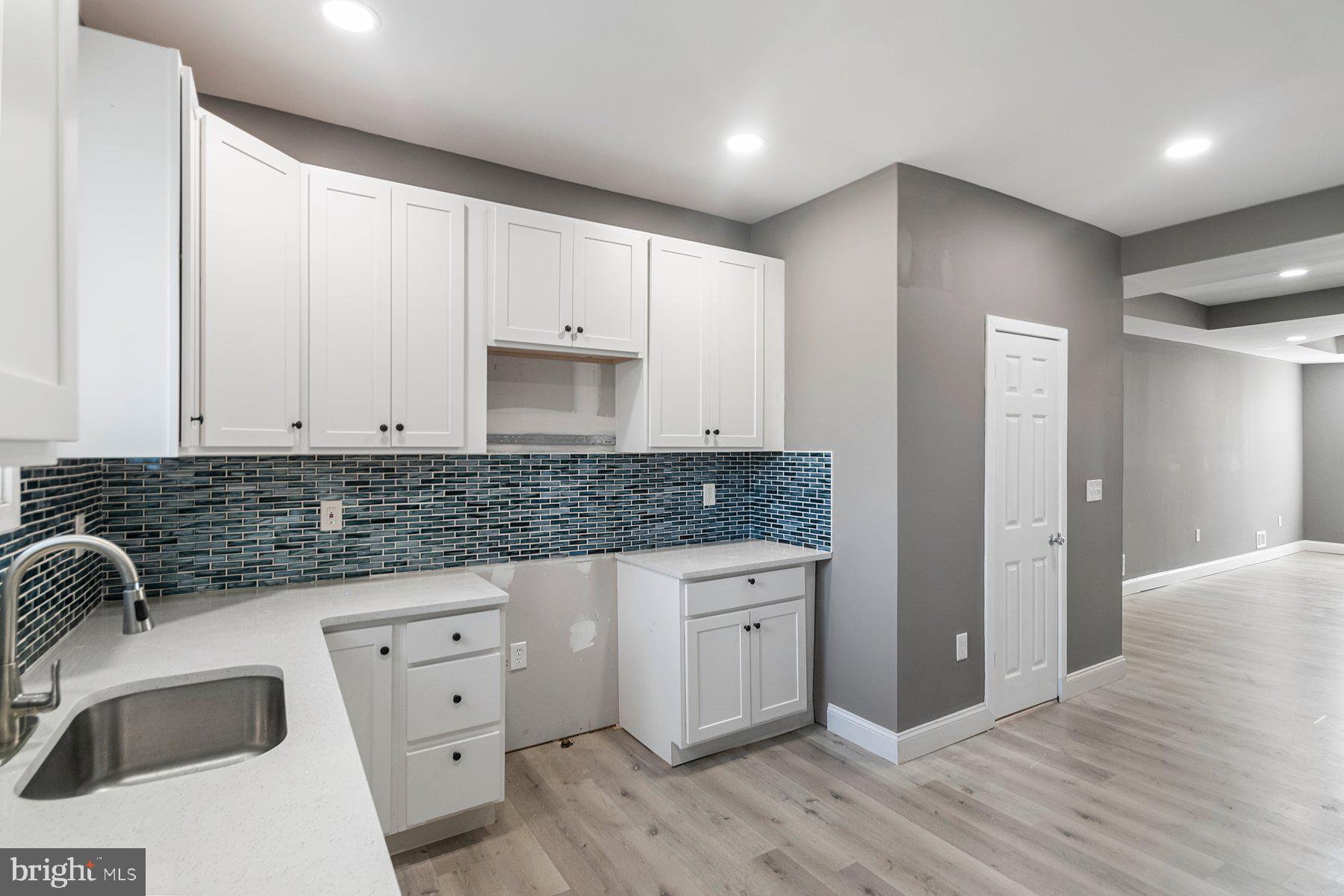 CLIFTON PARK - Residential