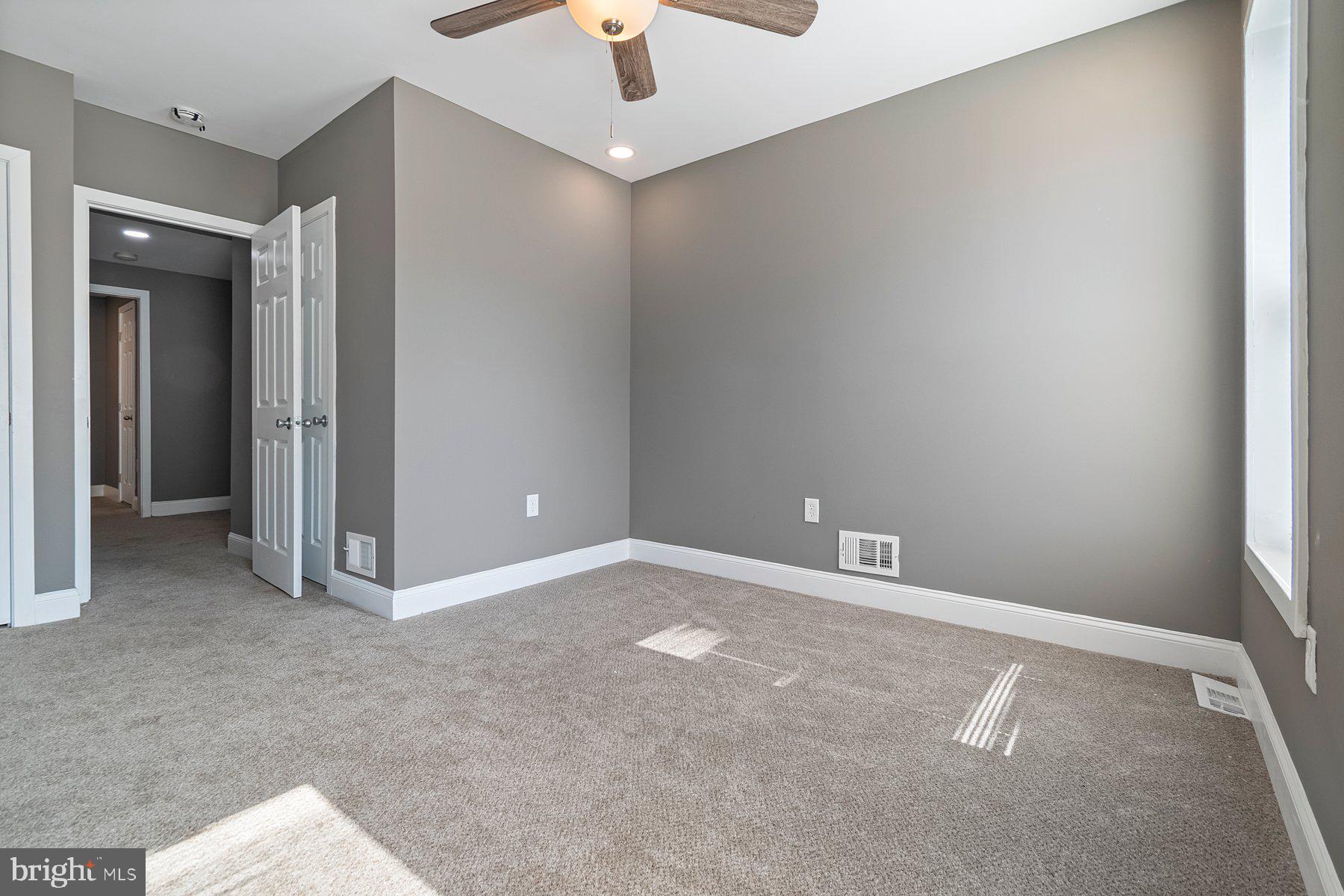 CLIFTON PARK - Residential