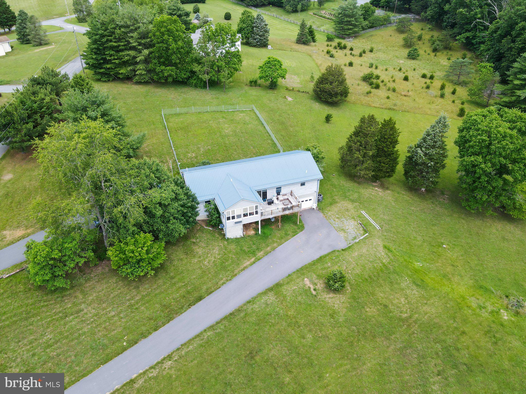 BROOKVIEW ACRES - Residential