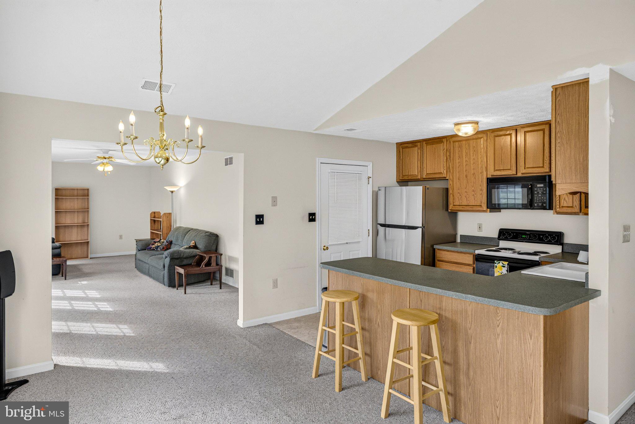 108 TYLER CIRCLE F-2