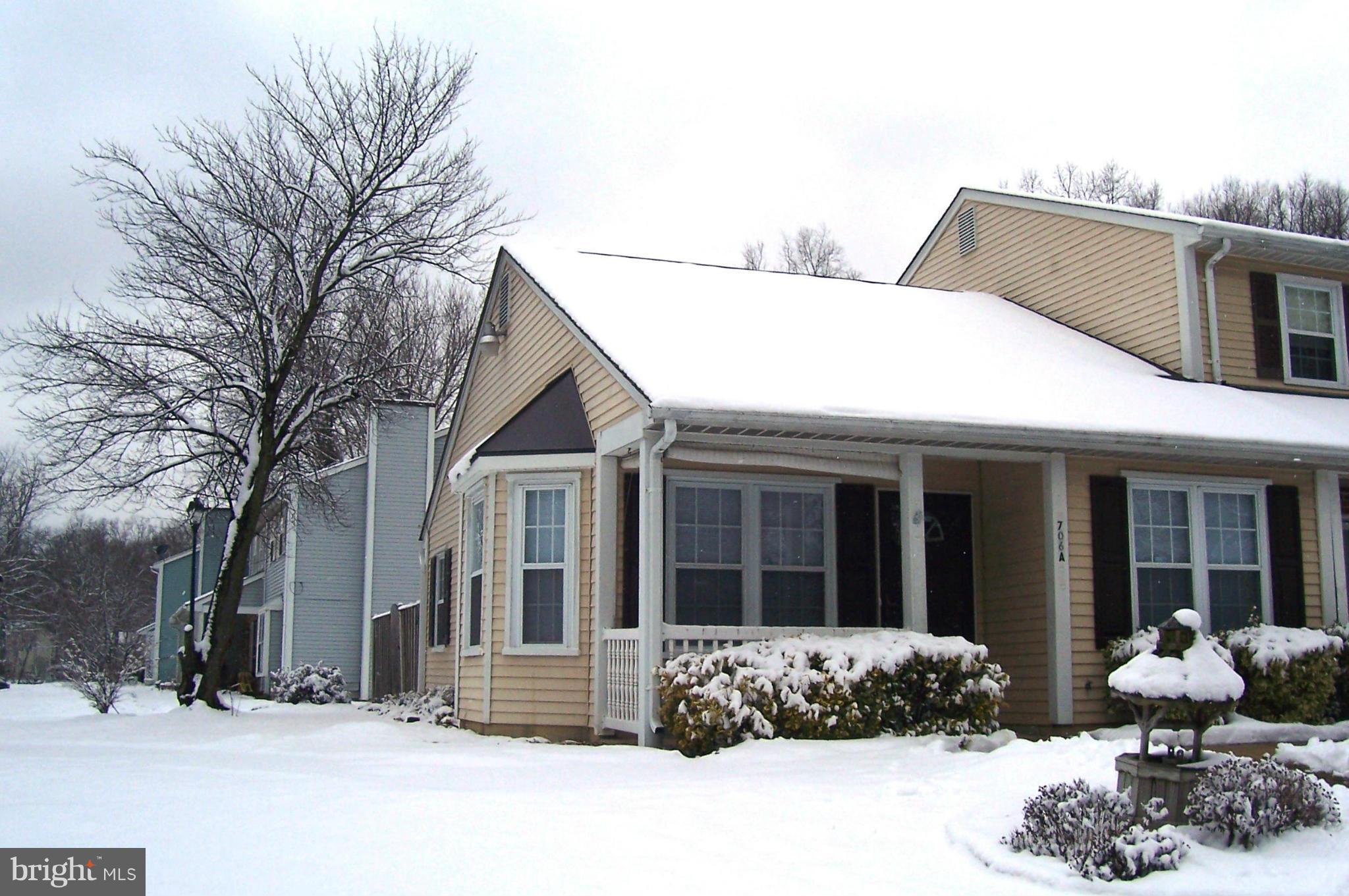 Newly remodeled 2BR 1FB end unit townhouse with front porch and back patio on corner lot. Wood floors through most of main level with carpeted bedrooms. Fully fence rear yard with storage shed. Of street parking. Pets case by case. Shows well.