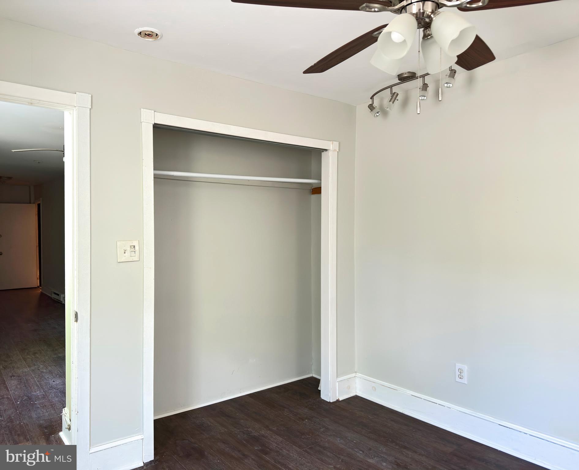 POINT BREEZE - Residential Lease