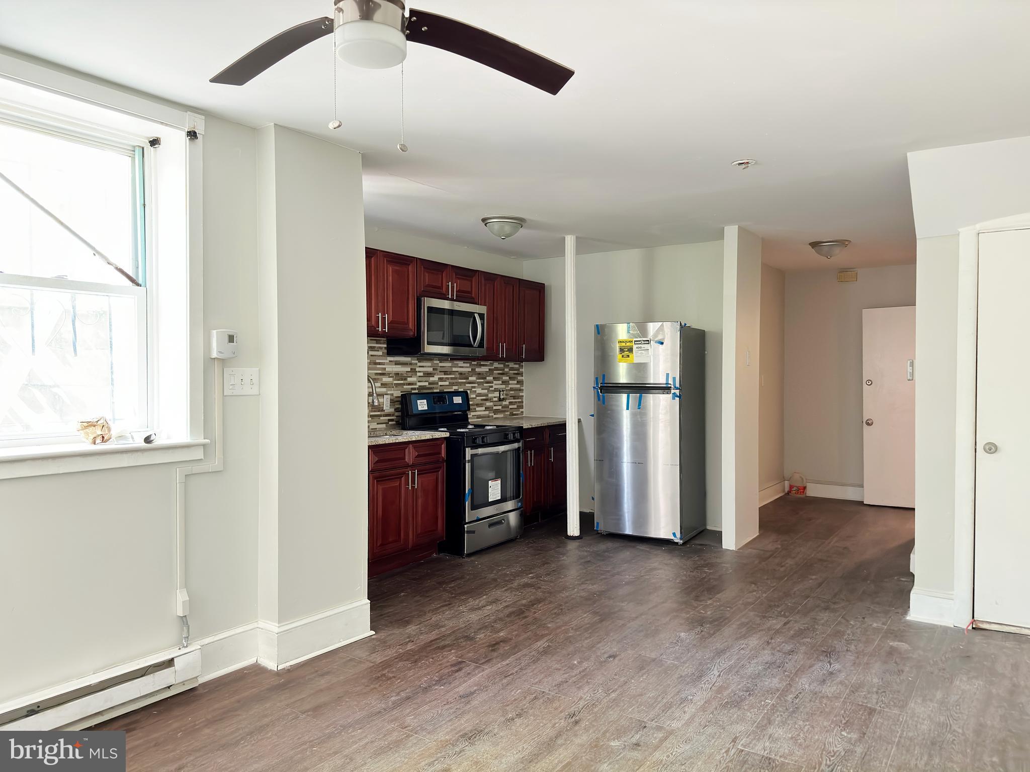 POINT BREEZE - Residential Lease