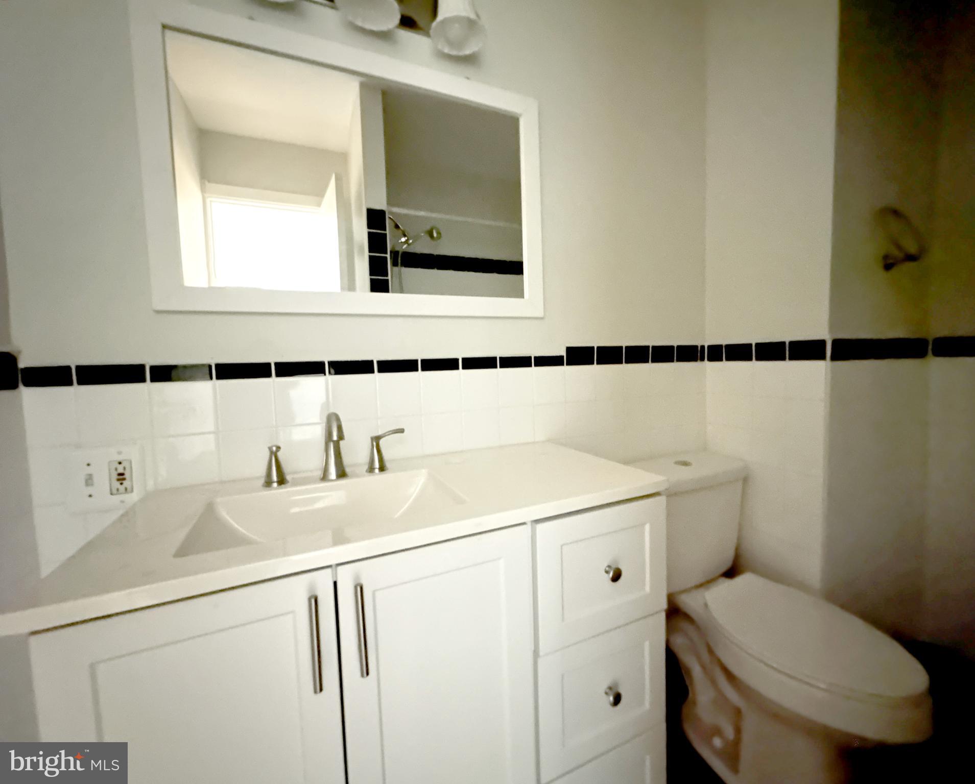 POINT BREEZE - Residential Lease