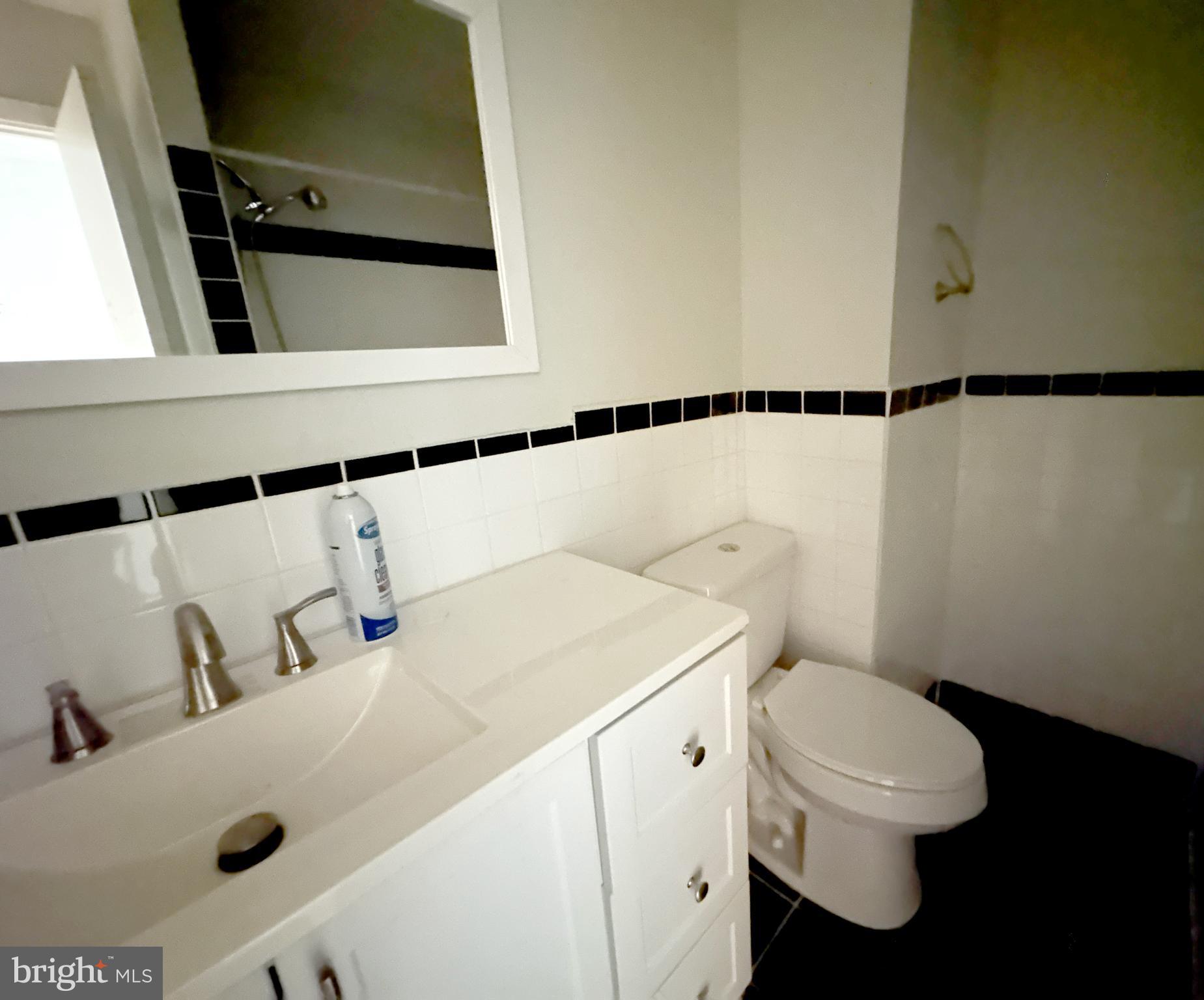 POINT BREEZE - Residential Lease