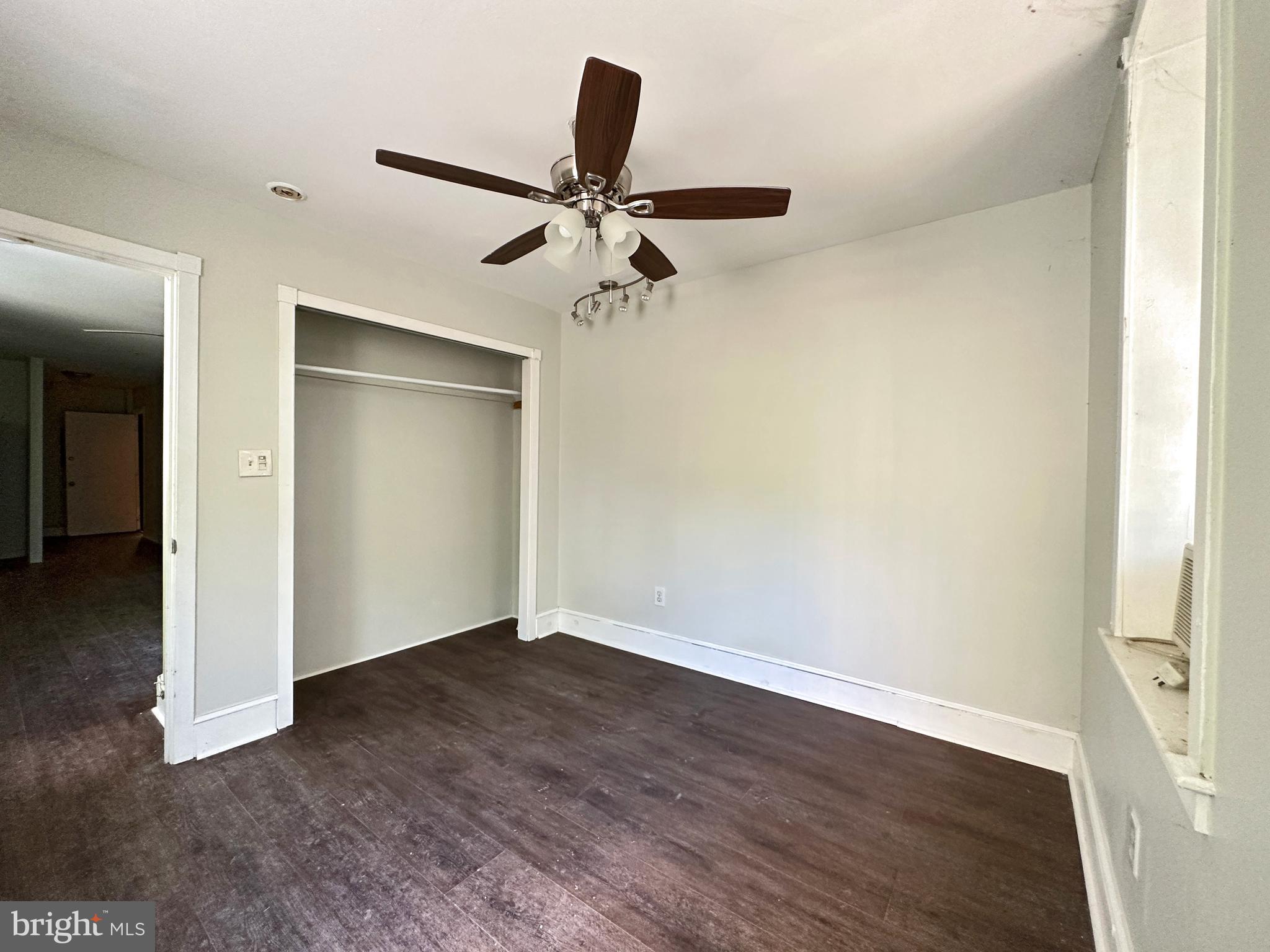 POINT BREEZE - Residential Lease