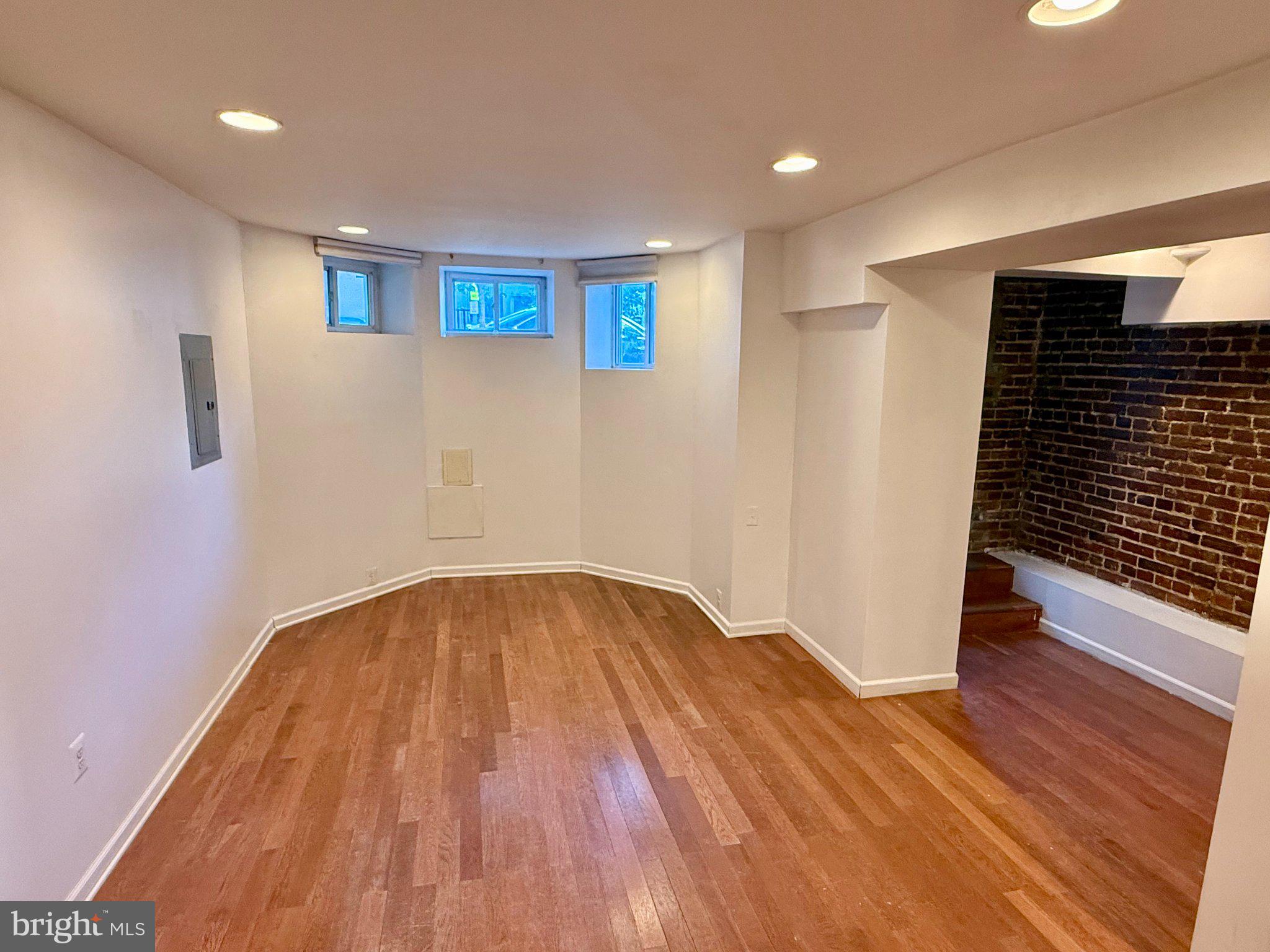 2711 11TH STREET NW UNIT A