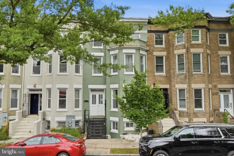 MLS: DCDC2286892