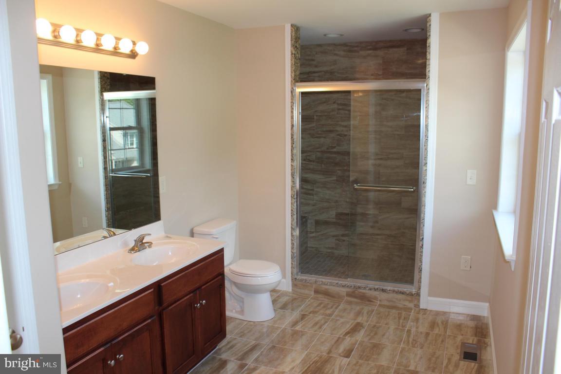 LAFAYETTE PLACE - Residential