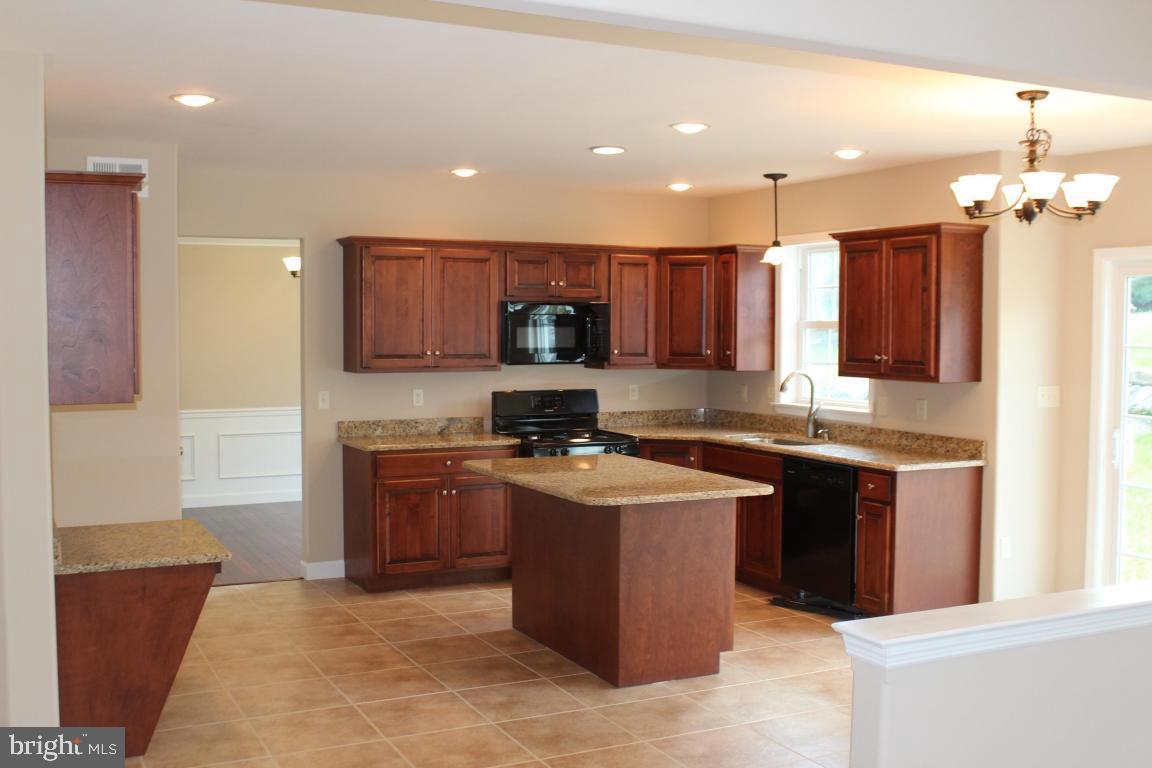 LAFAYETTE PLACE - Residential