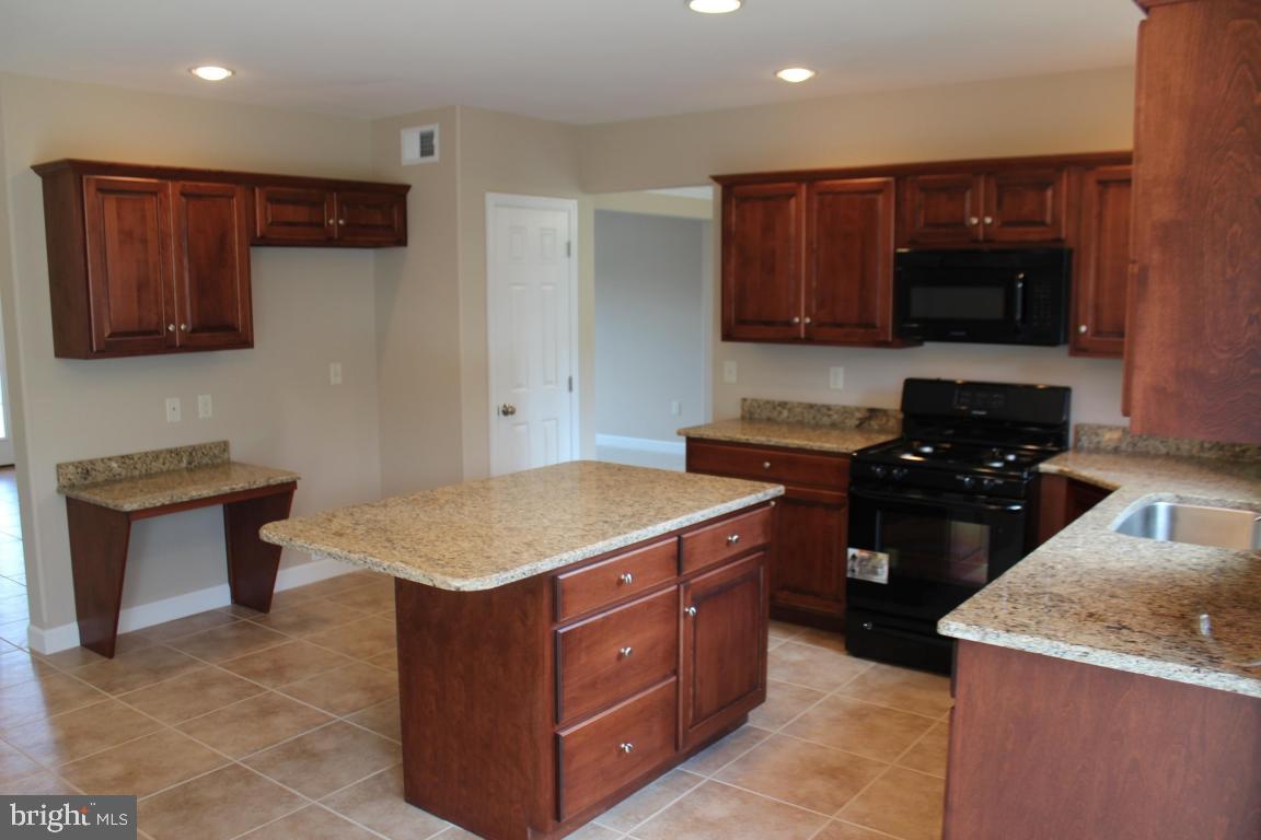 LAFAYETTE PLACE - Residential