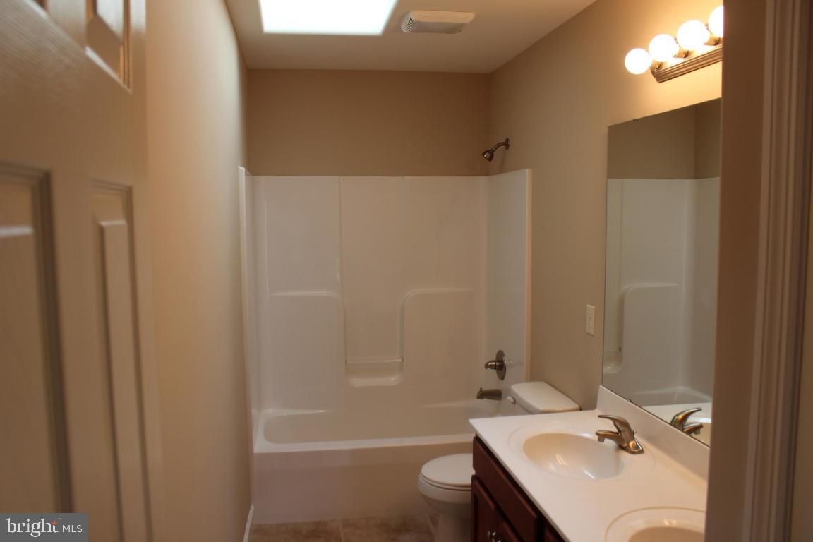 LAFAYETTE PLACE - Residential