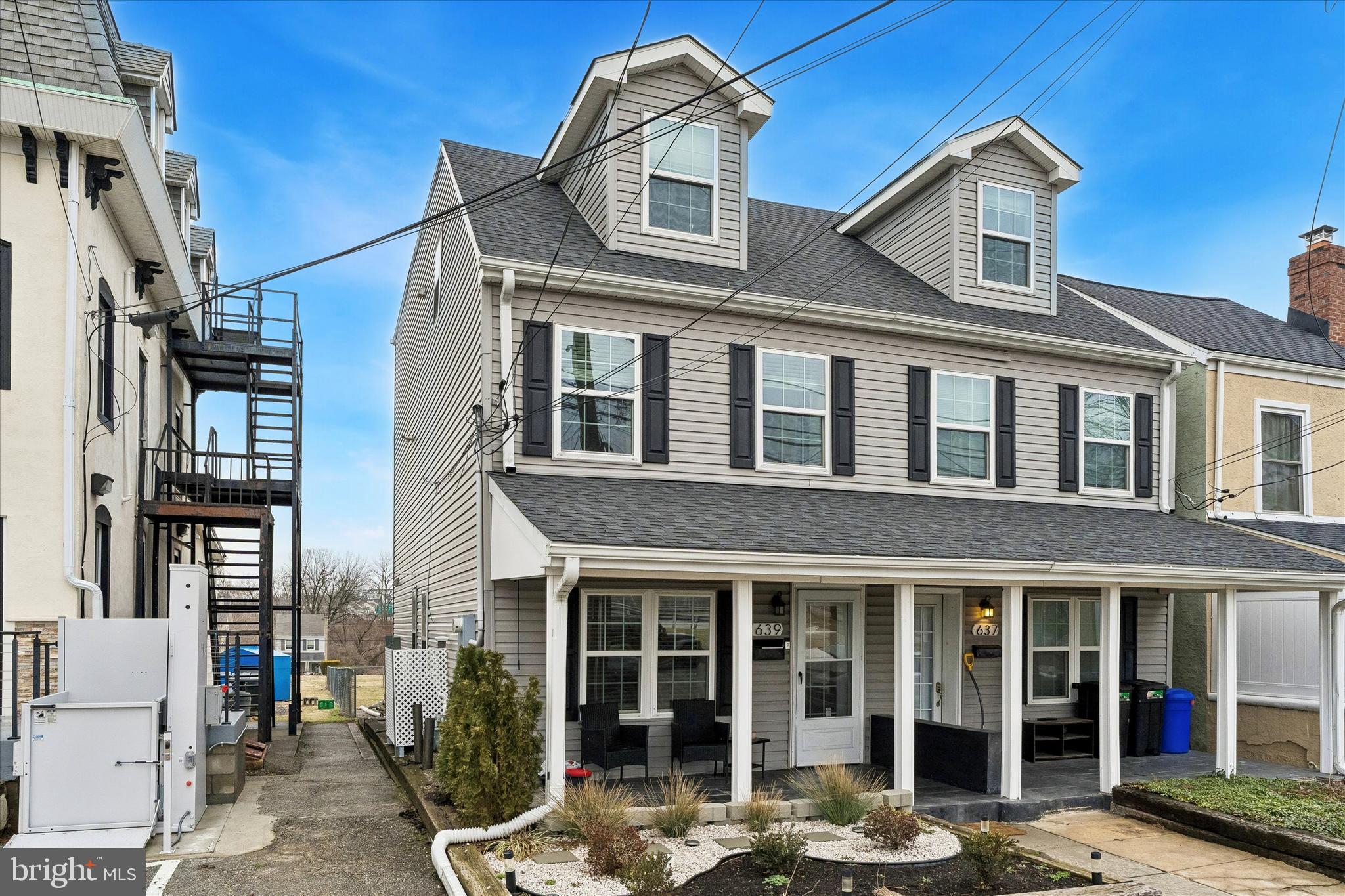 639 OLD ELM STREET