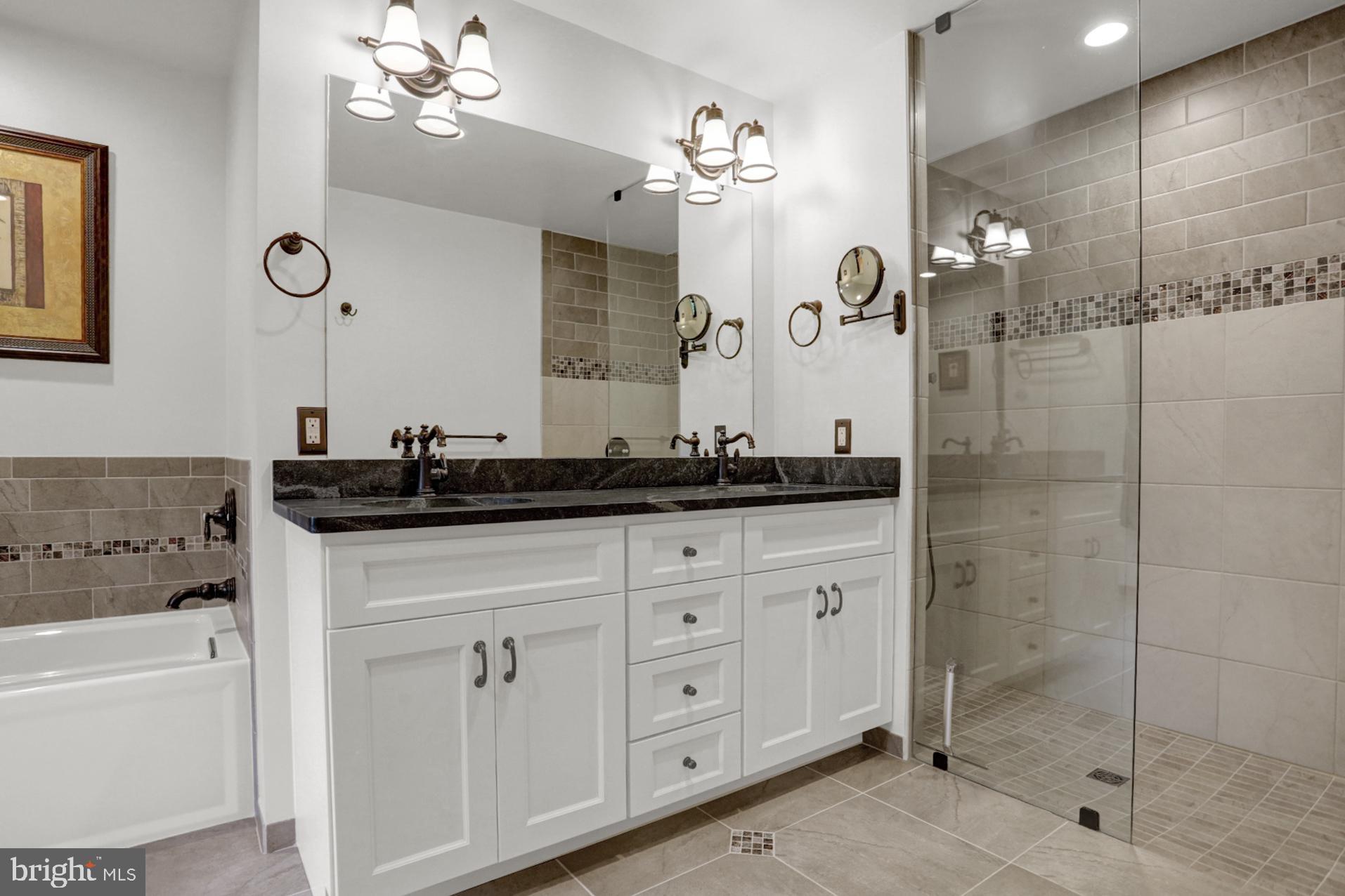 RIVER BEND ESTATES - Residential