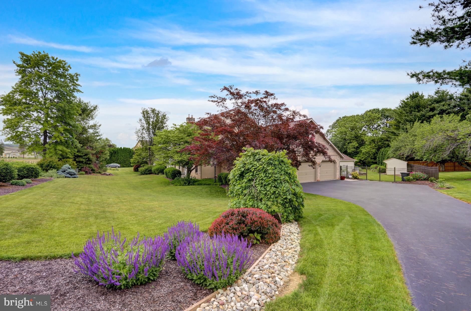 RIVER BEND ESTATES - Residential