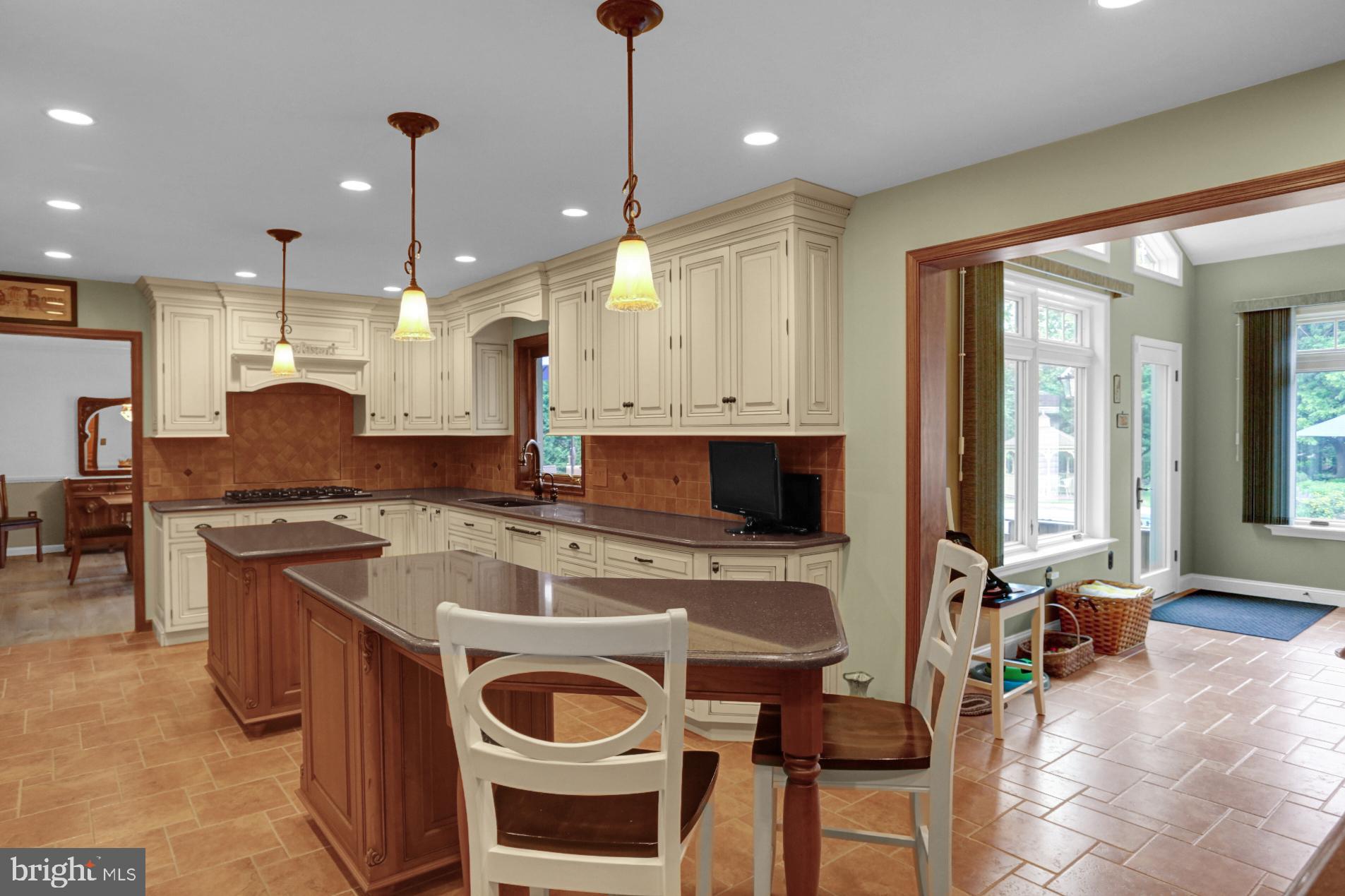 RIVER BEND ESTATES - Residential