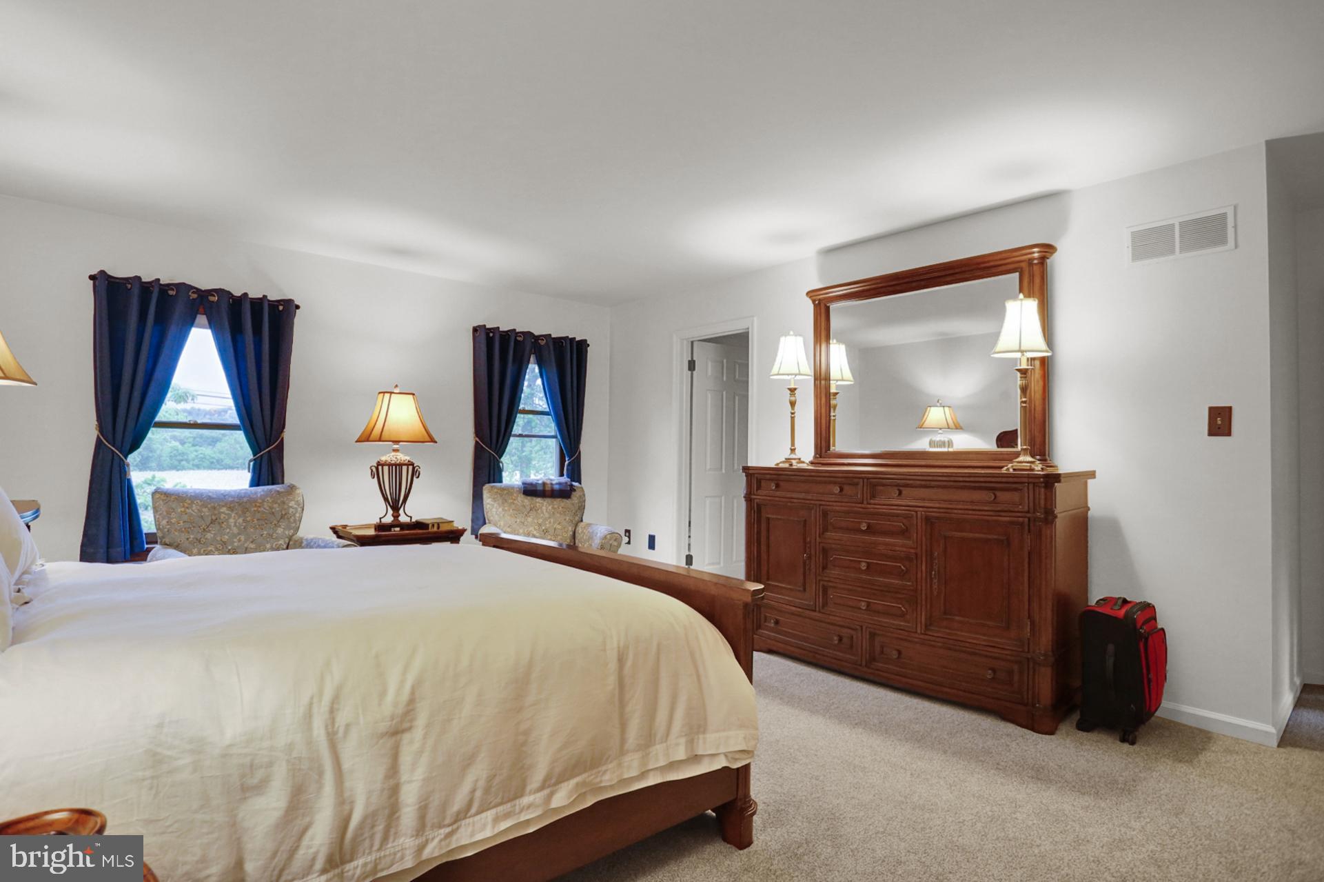 RIVER BEND ESTATES - Residential