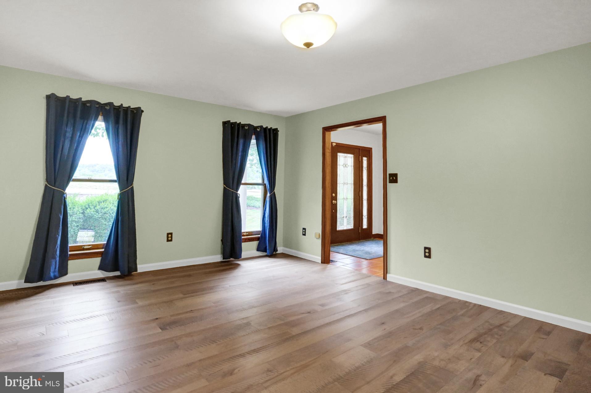 RIVER BEND ESTATES - Residential