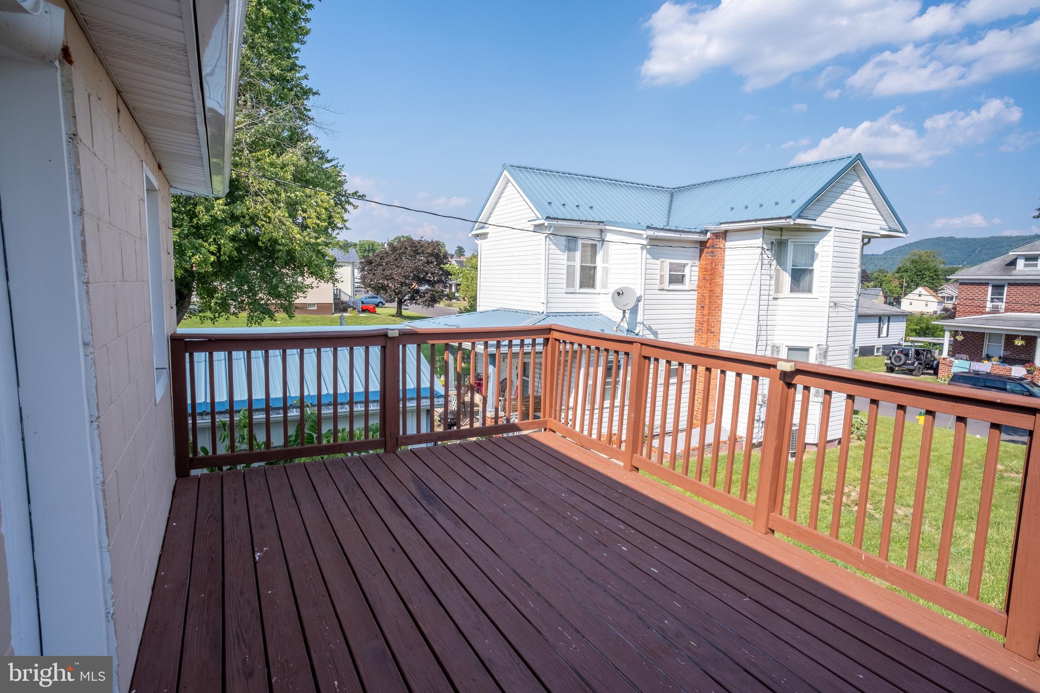 MAPLESIDE - Residential