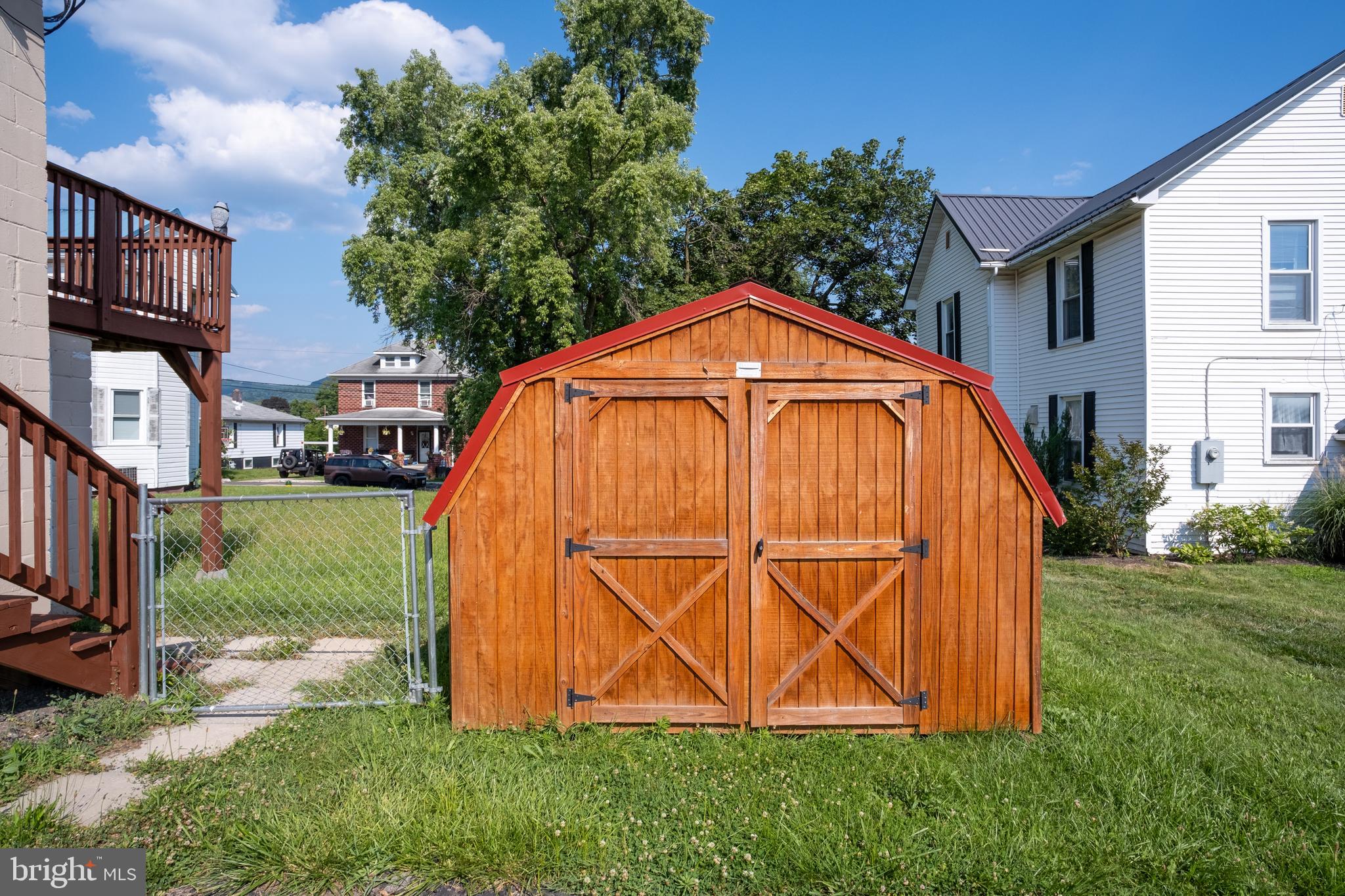 MAPLESIDE - Residential