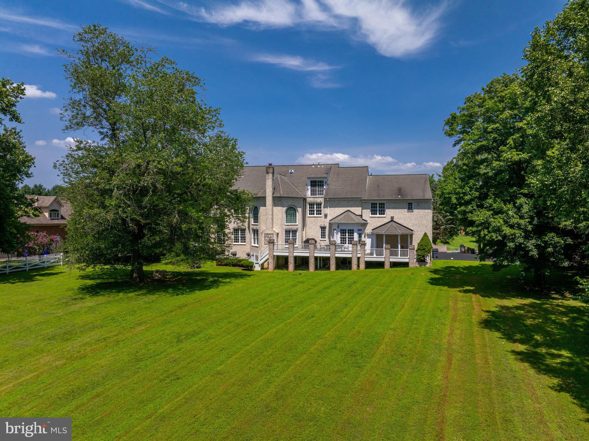 TRAVILAH MEADOWS - Residential