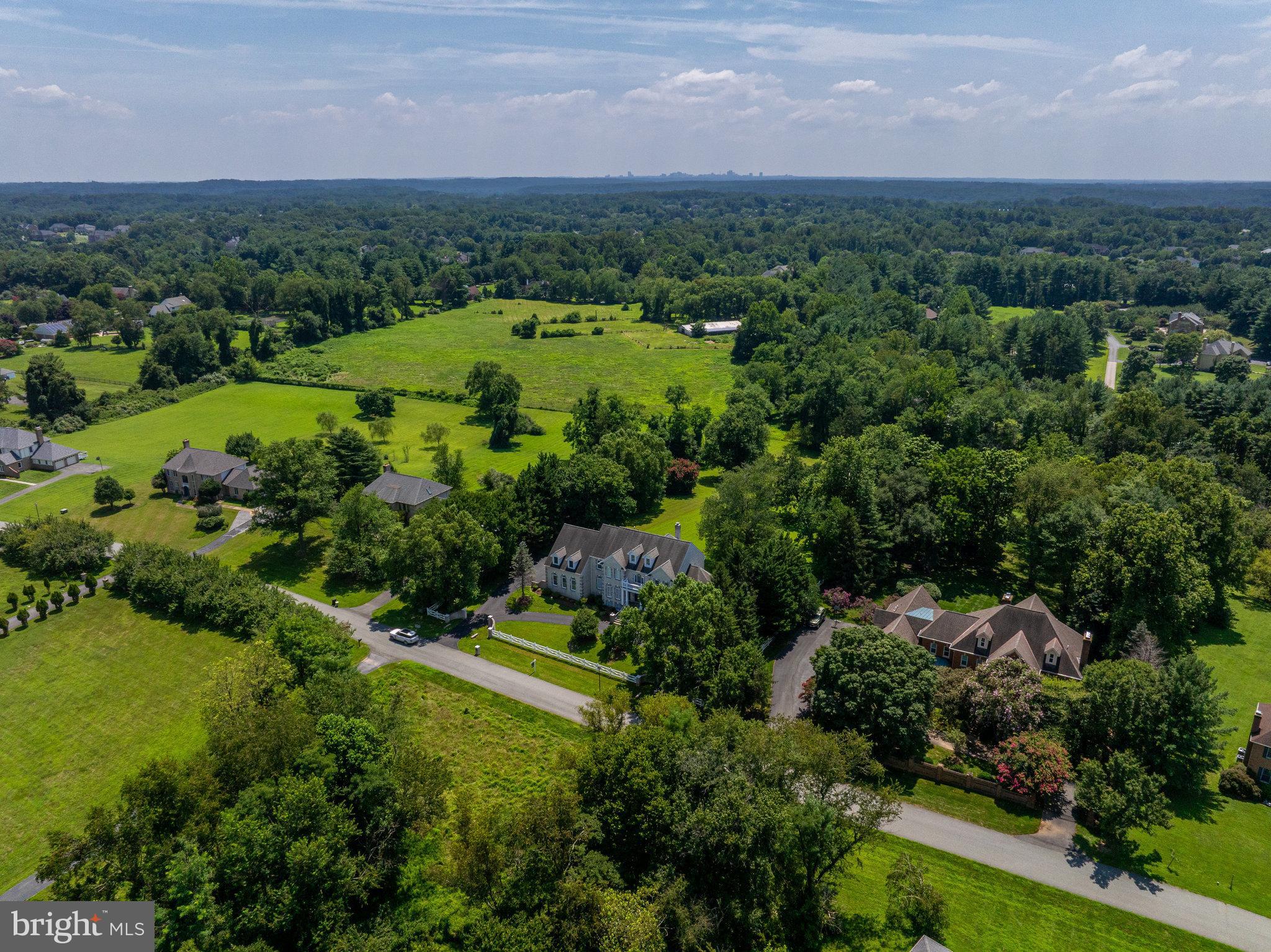 TRAVILAH MEADOWS - Residential