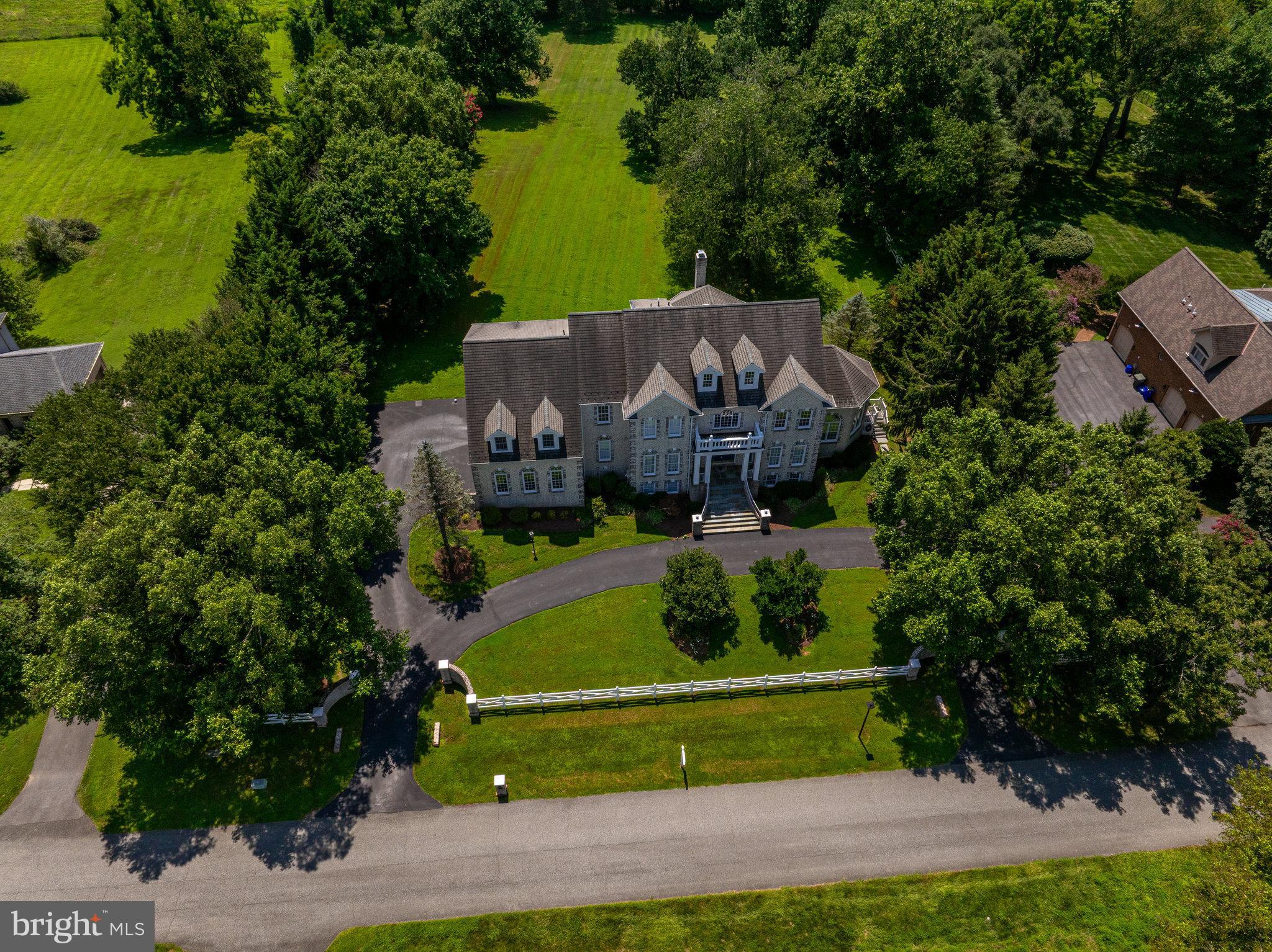 TRAVILAH MEADOWS - Residential