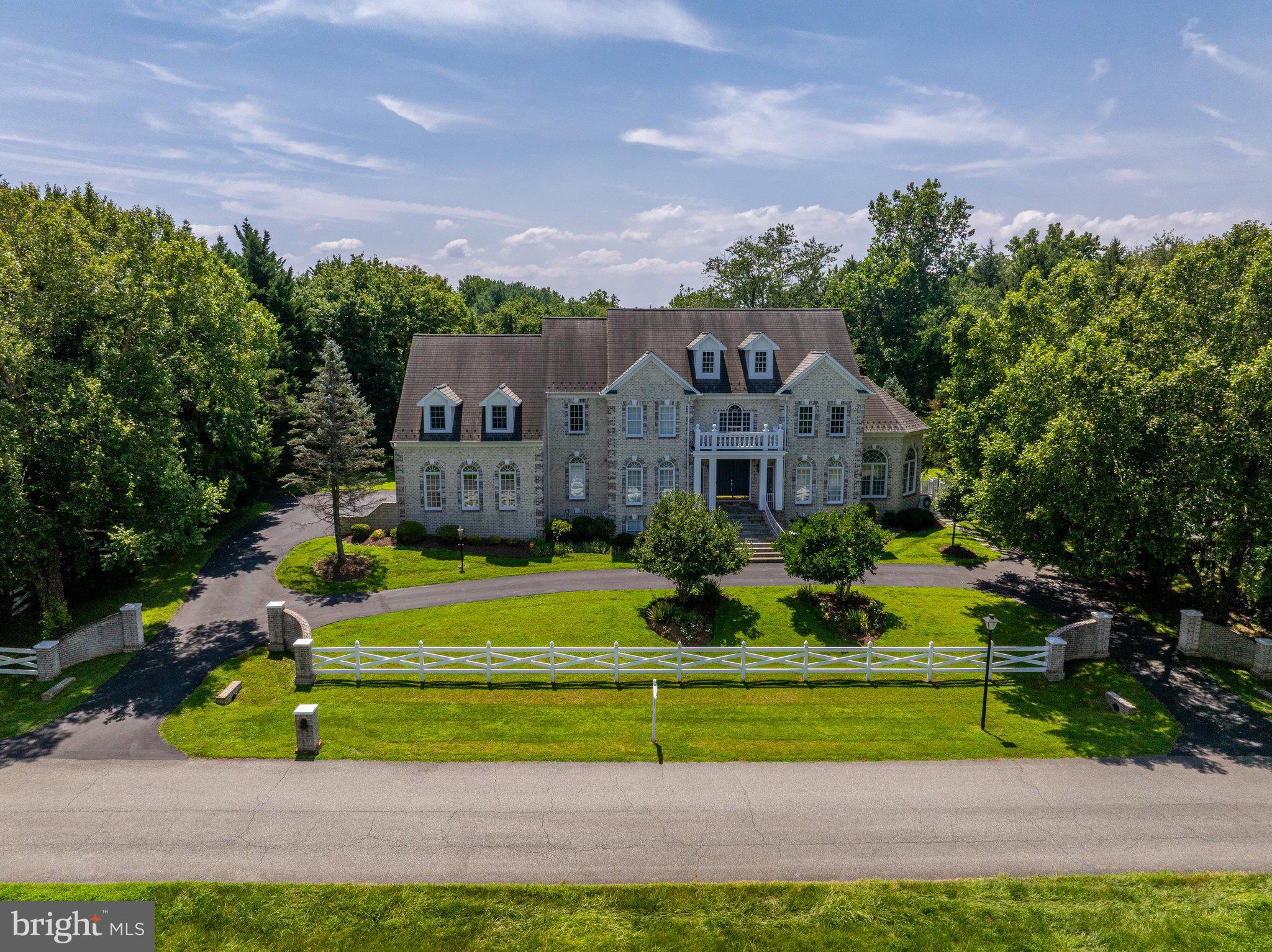 TRAVILAH MEADOWS - Residential