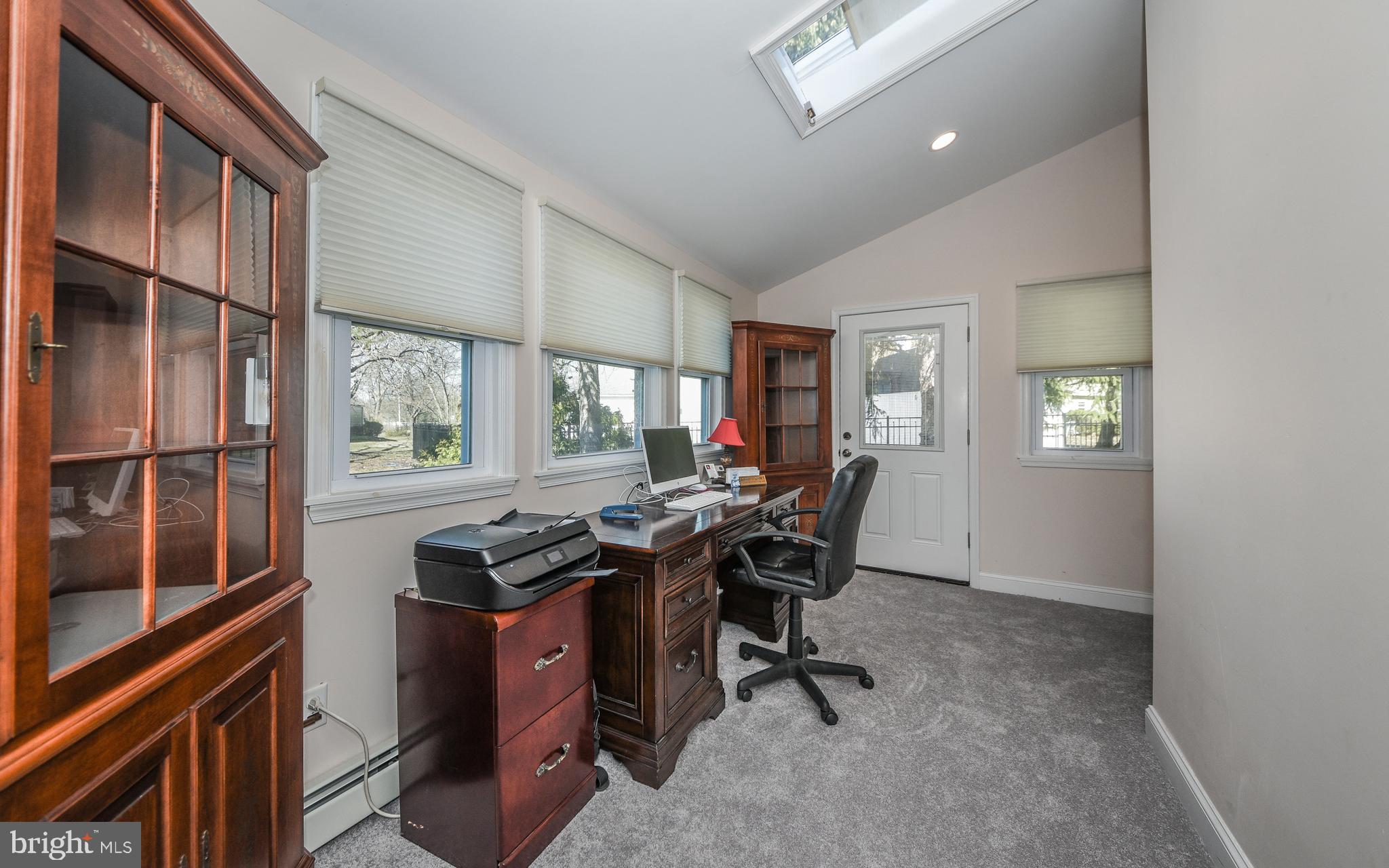 WARRINGTON VIL - Residential