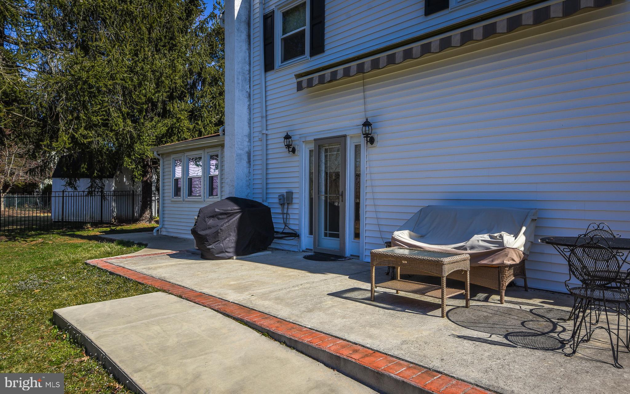 WARRINGTON VIL - Residential