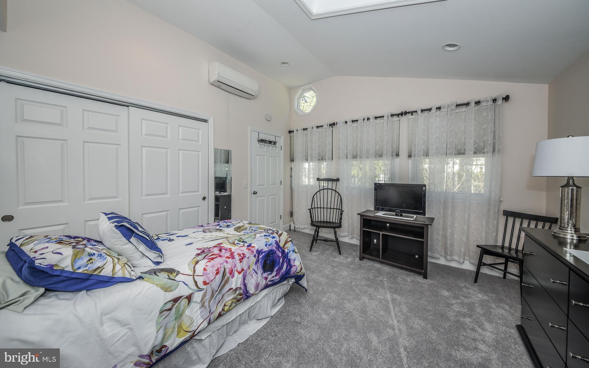 WARRINGTON VIL - Residential