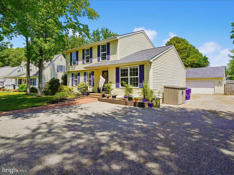 726 DAVOL ROAD