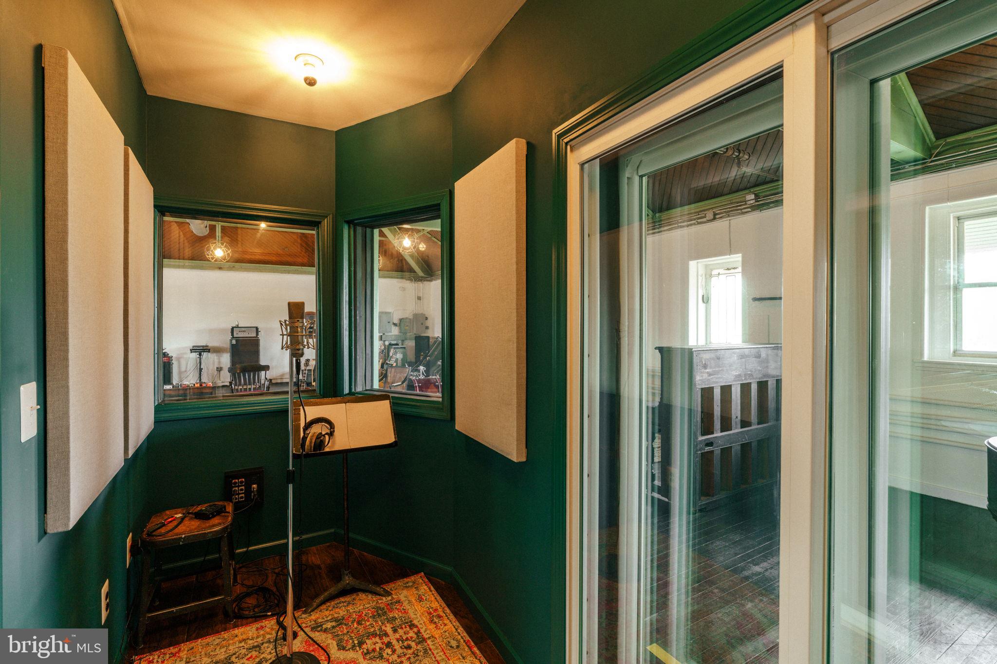 TACONY - Residential