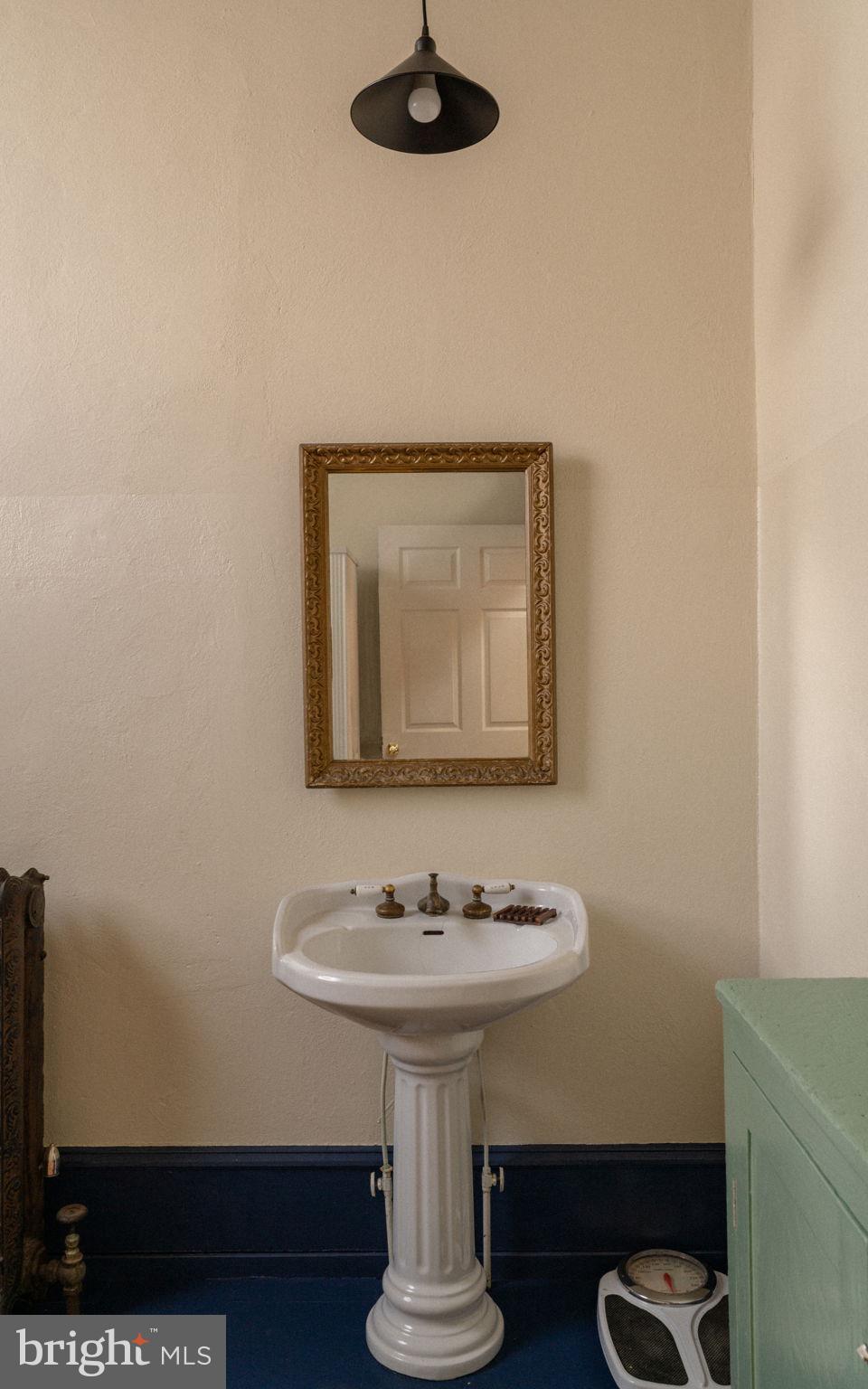 TACONY - Residential