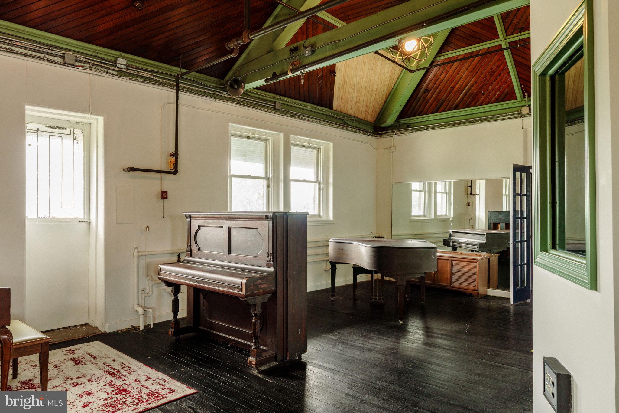 TACONY - Residential