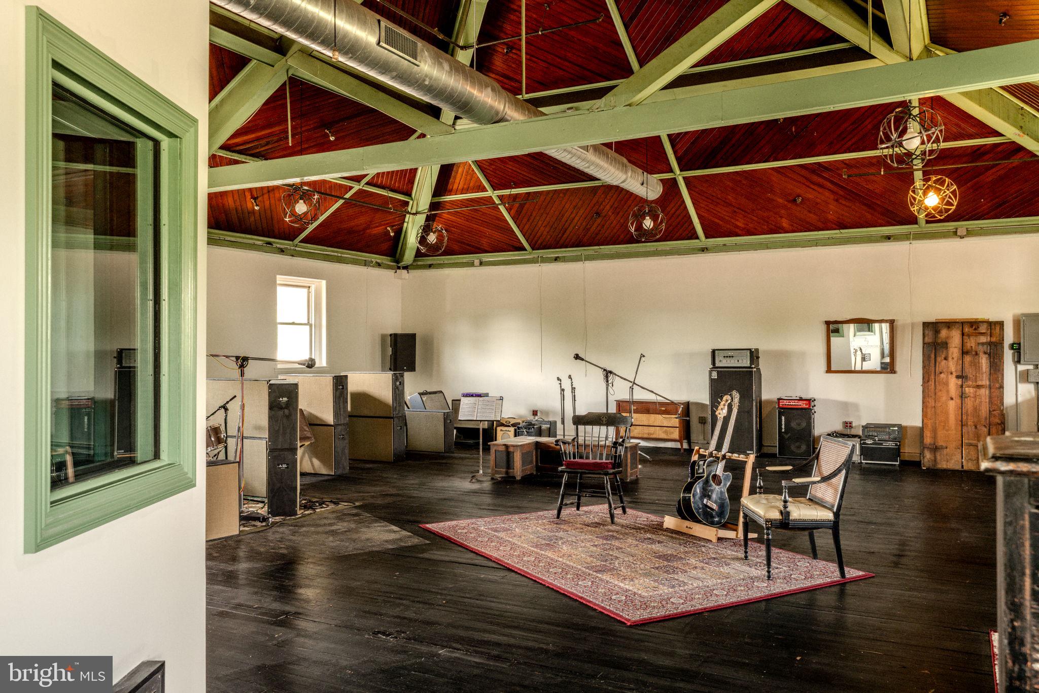 TACONY - Residential