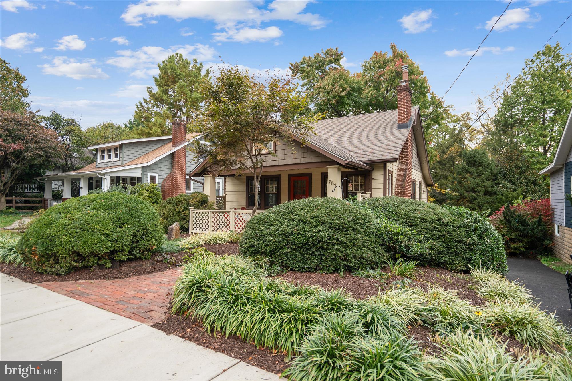 751 SILVER SPRING AVENUE