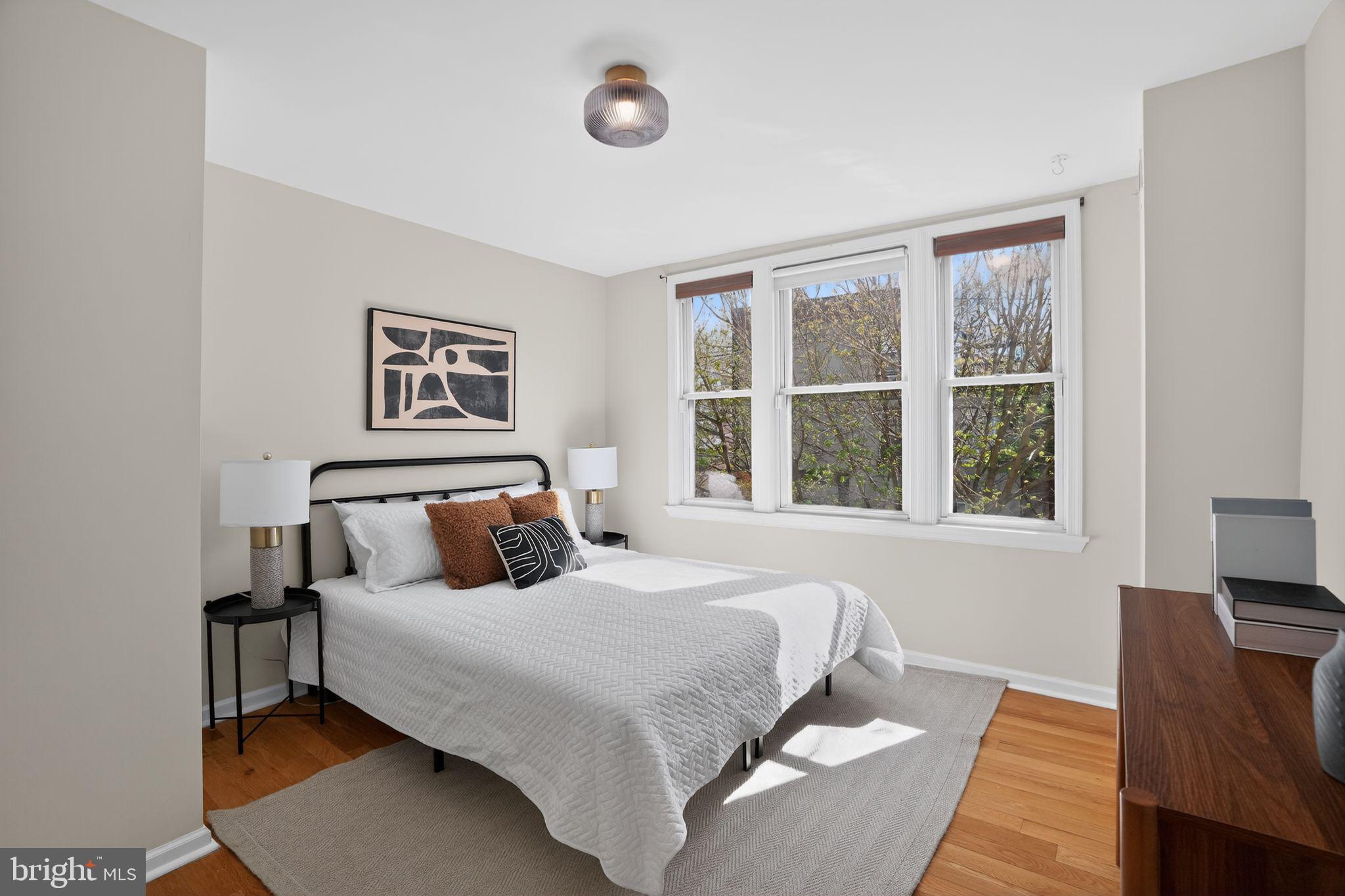 PASSYUNK SQUARE - Residential