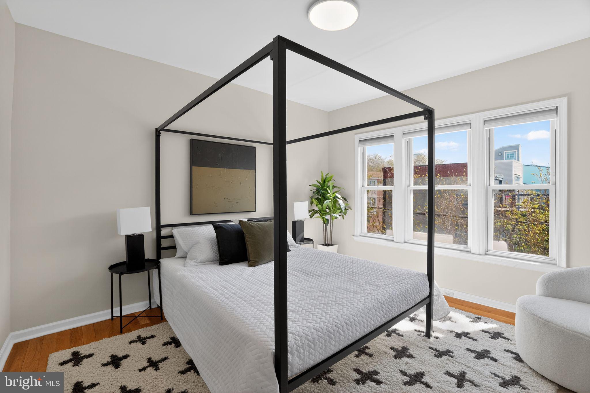 PASSYUNK SQUARE - Residential