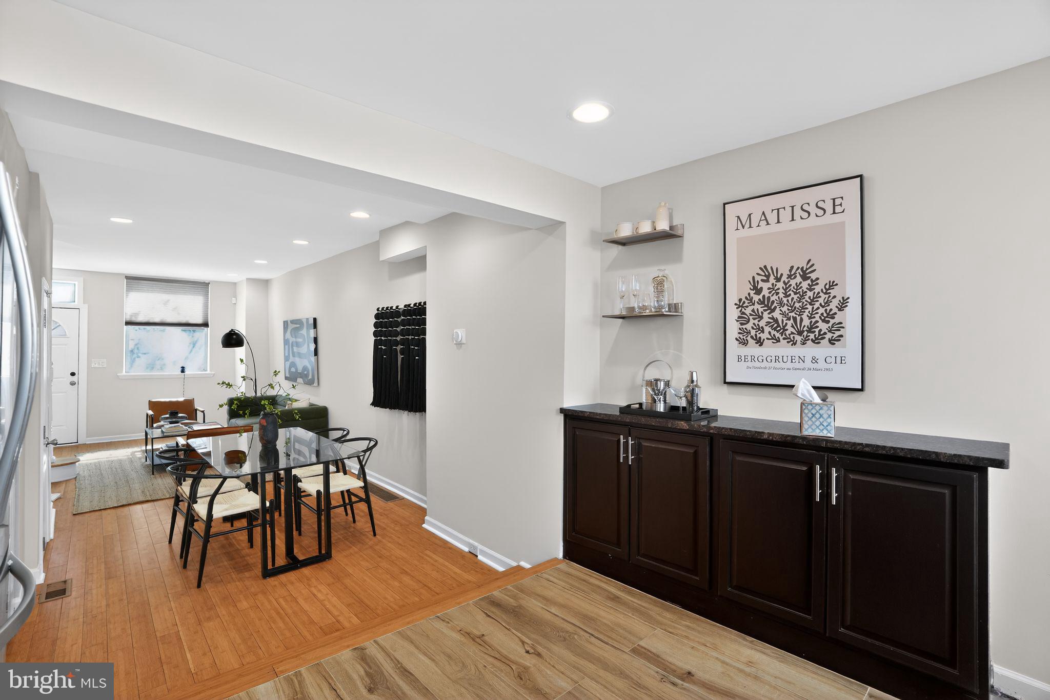 PASSYUNK SQUARE - Residential