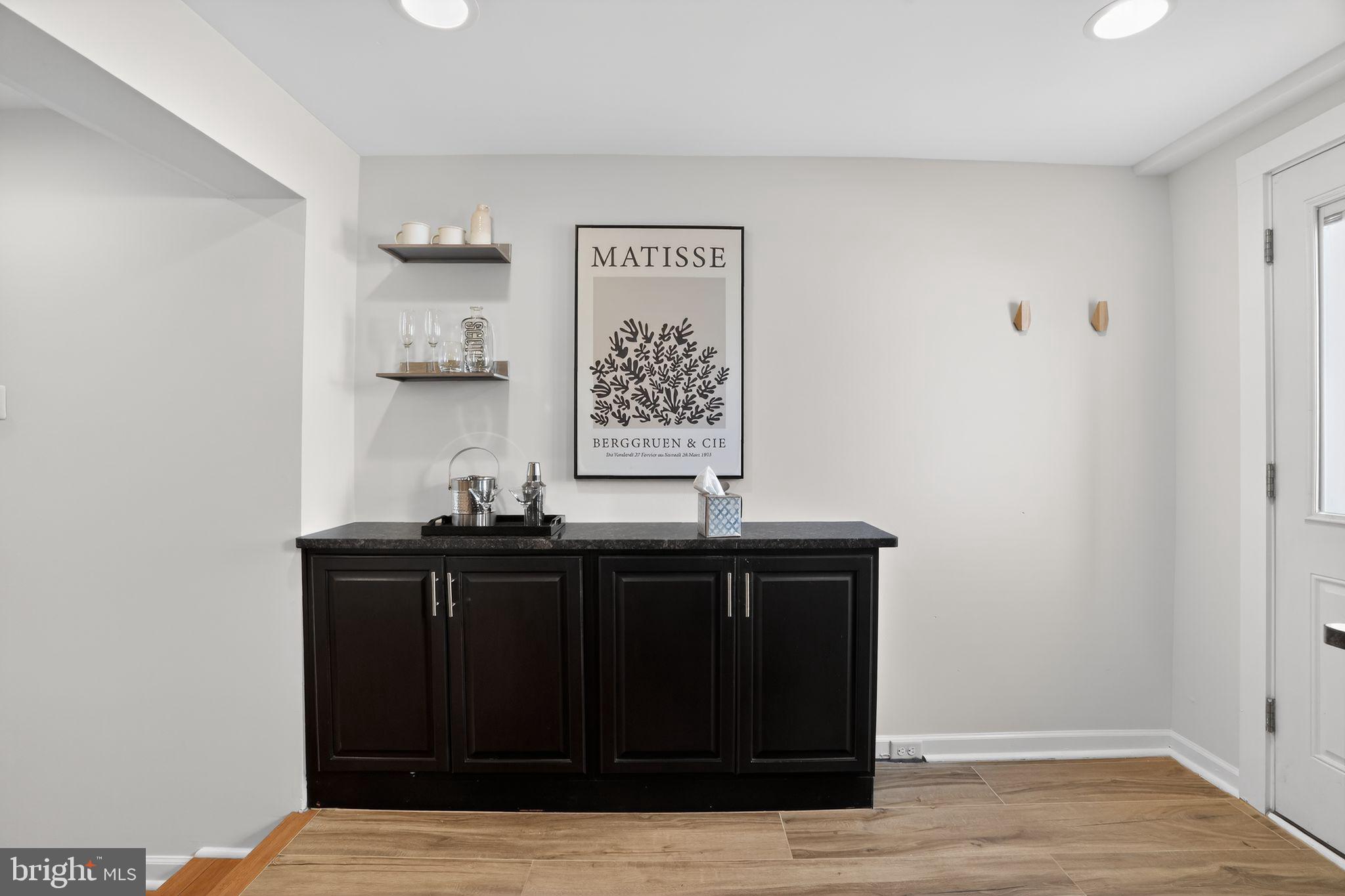 PASSYUNK SQUARE - Residential