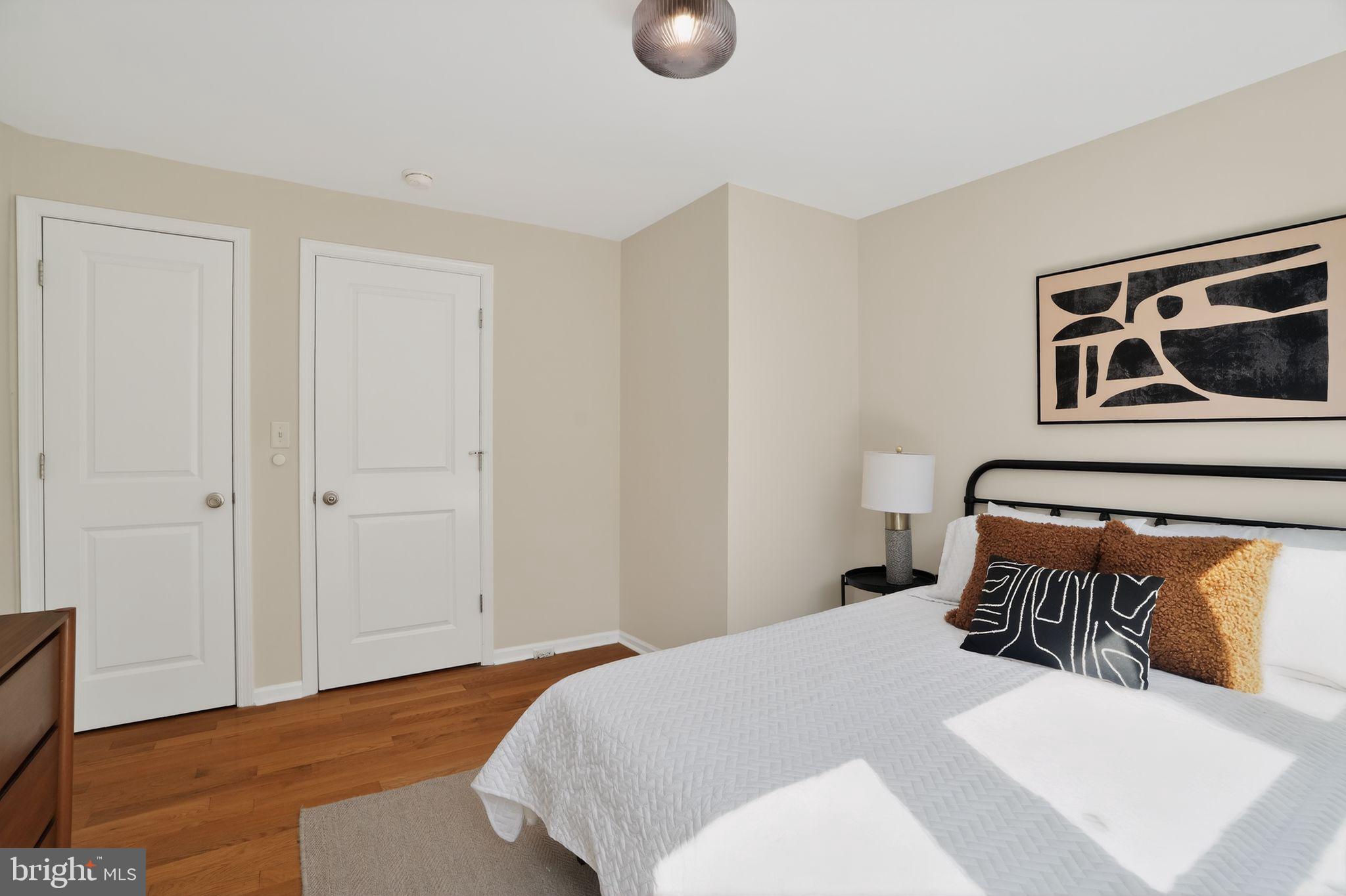 PASSYUNK SQUARE - Residential