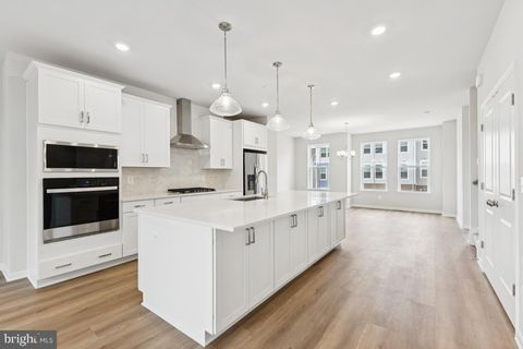 9734 GAELIC PLACE WALDORF MD 20601
